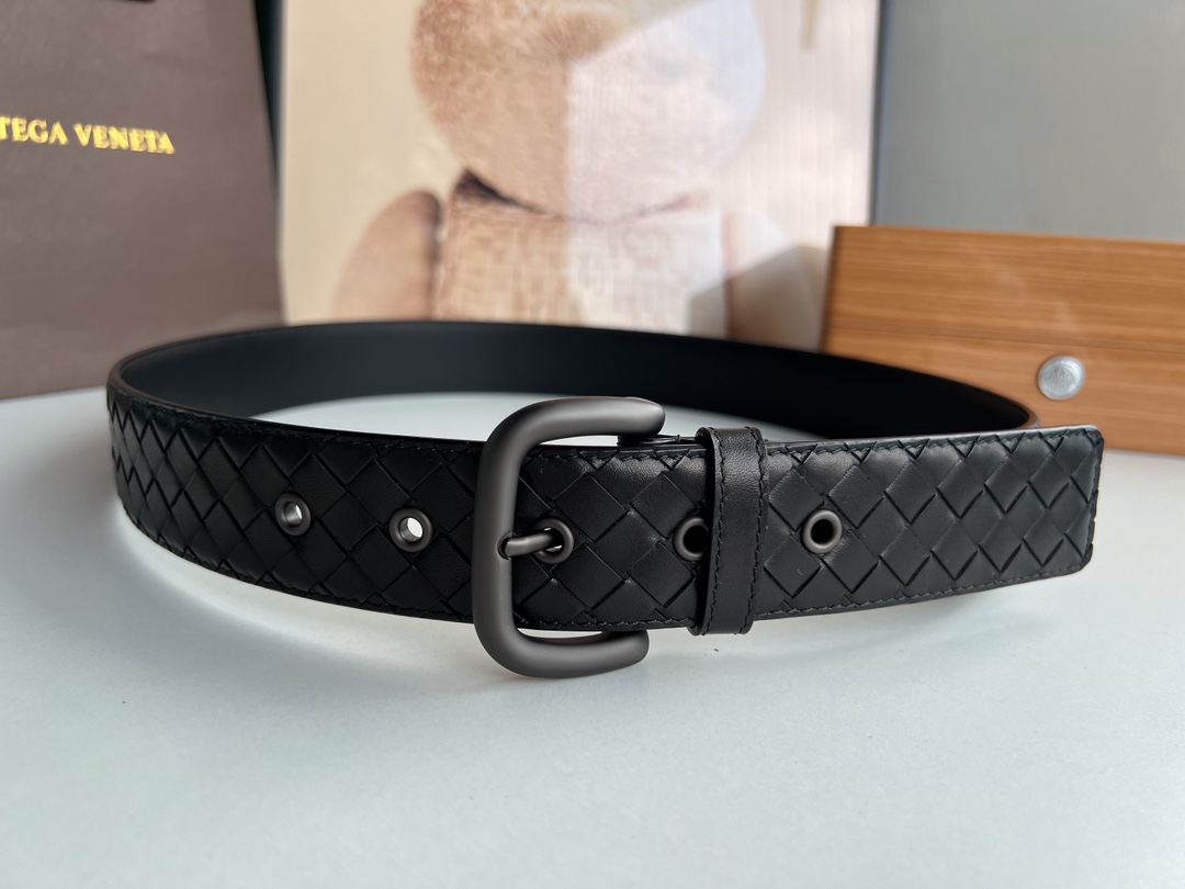 Bottega Veneta Male Pin Buckle Belt Cow Leather