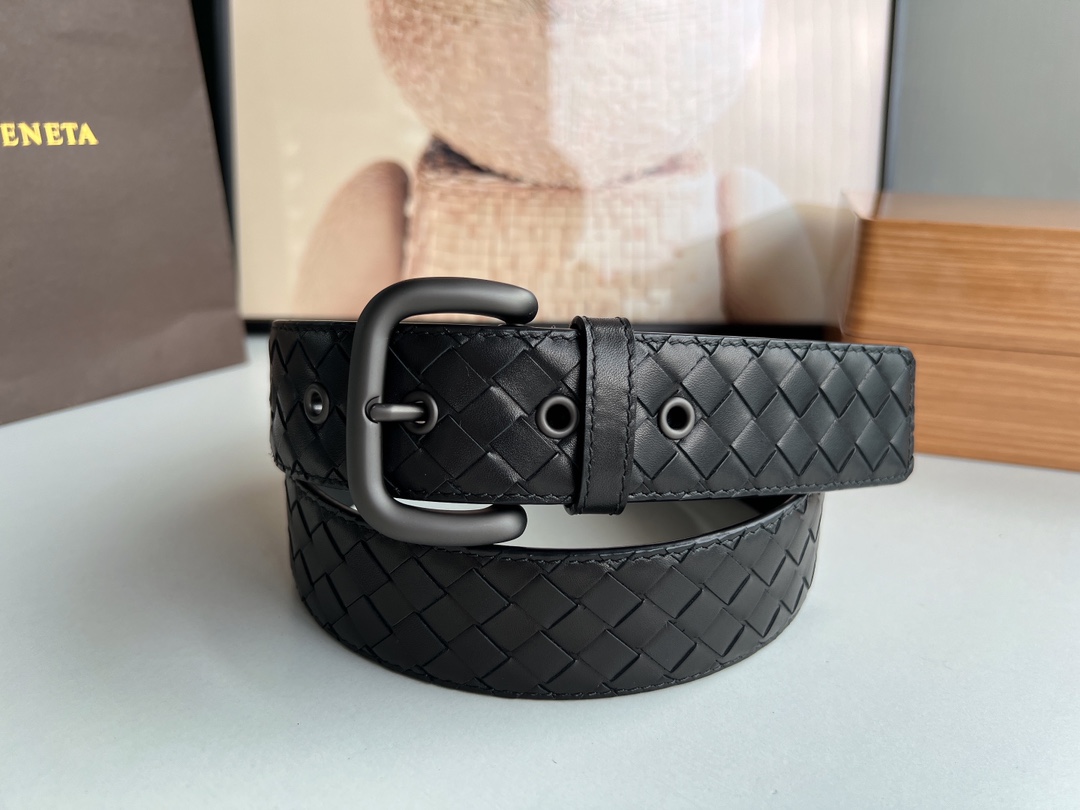 Bottega Veneta Male Pin Buckle Belt Cow Leather