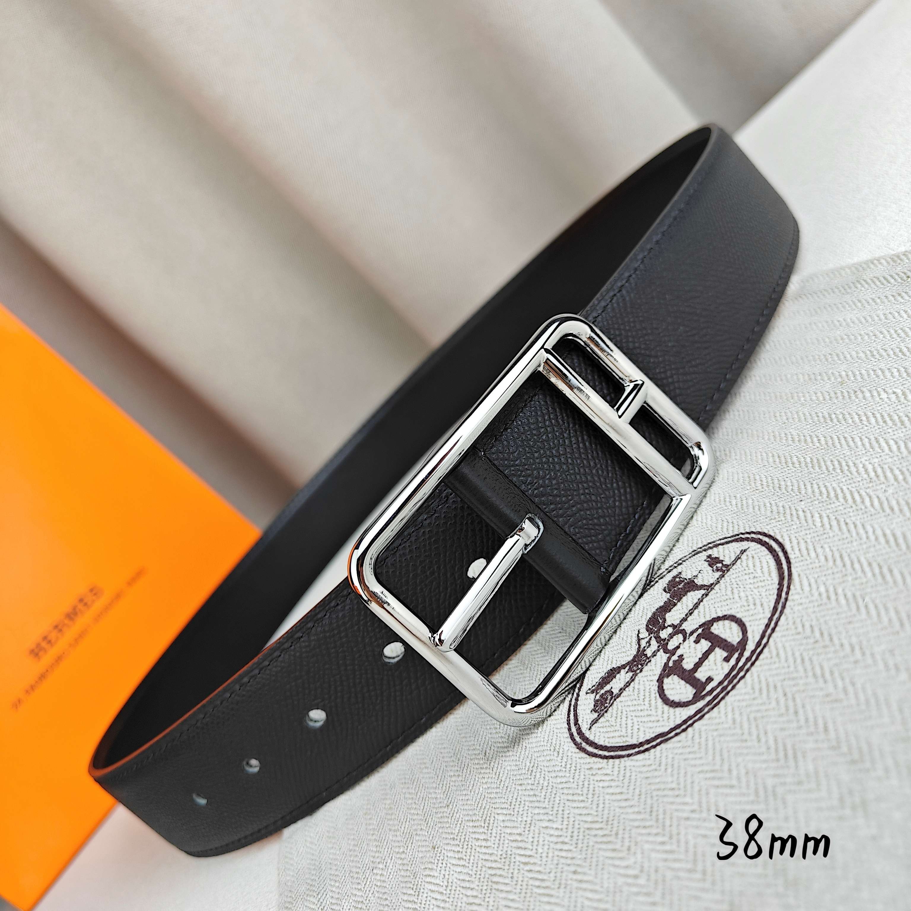 Hermès Basic Belt Top Grain Leather Black 38mm-s-m
