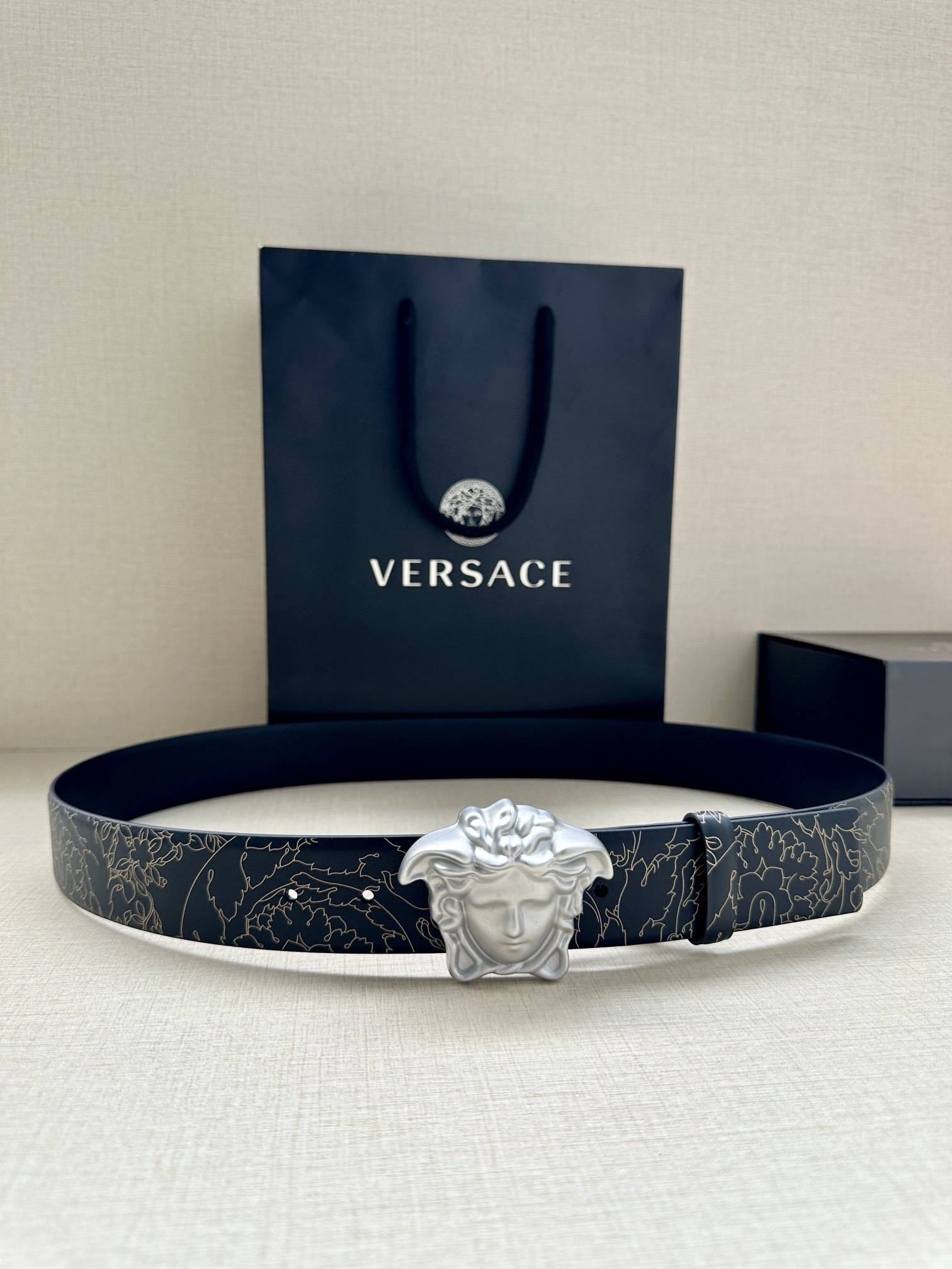 Versace Leather Belt S-m-l