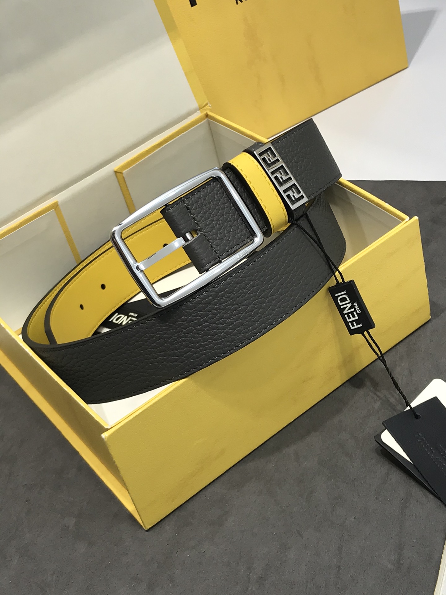 Fendi Leather Belt Cow Leather 35mm