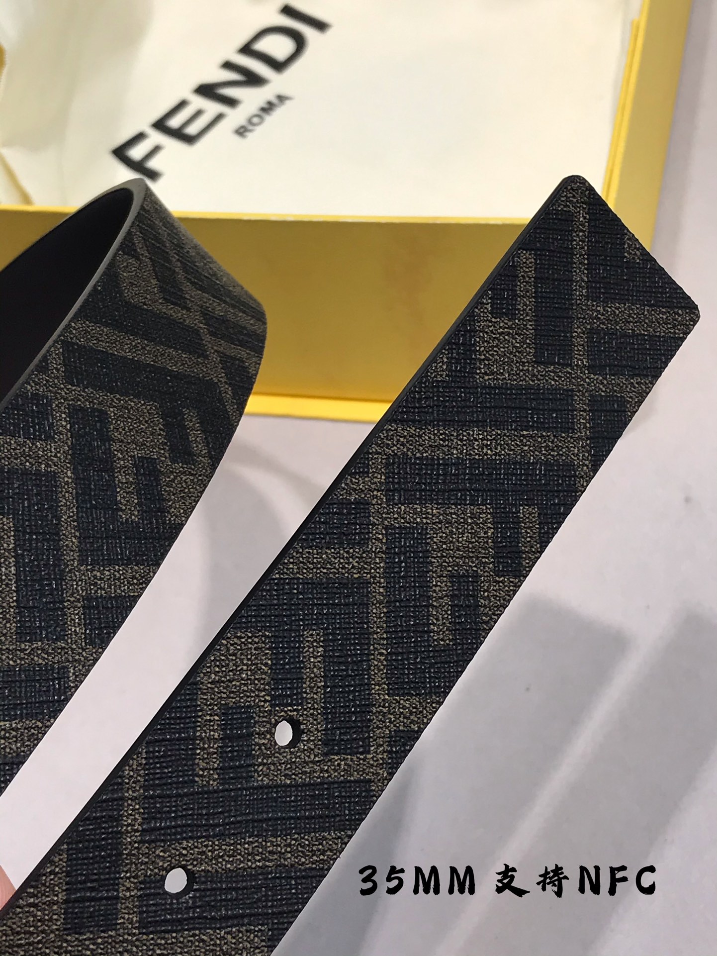 Fendi Leather Belt Cow Leather 35mm