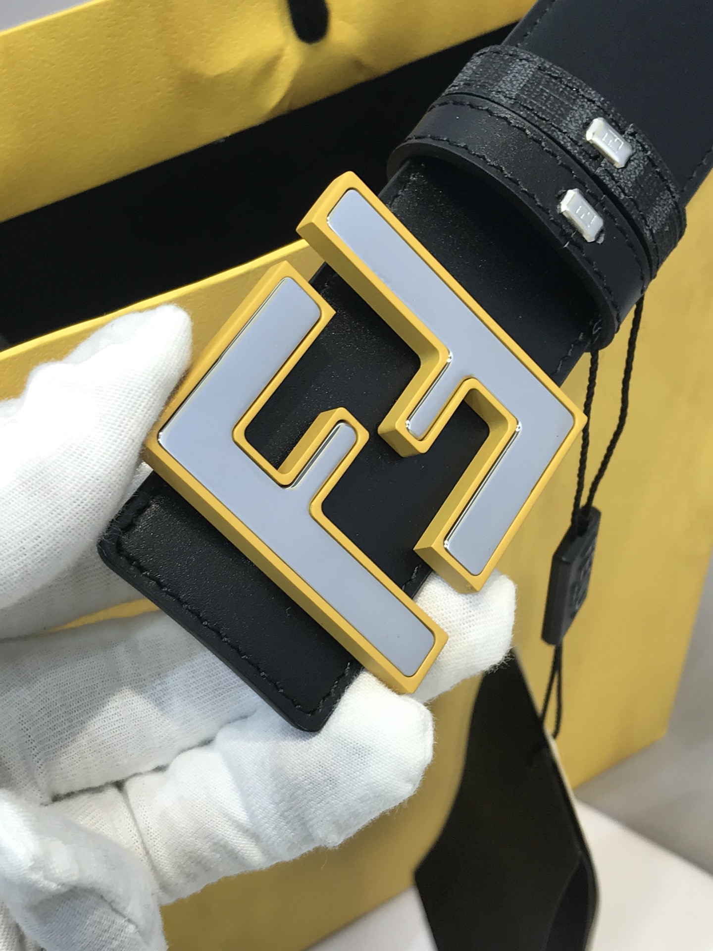 Fendi Leather Belt Cow Leather M