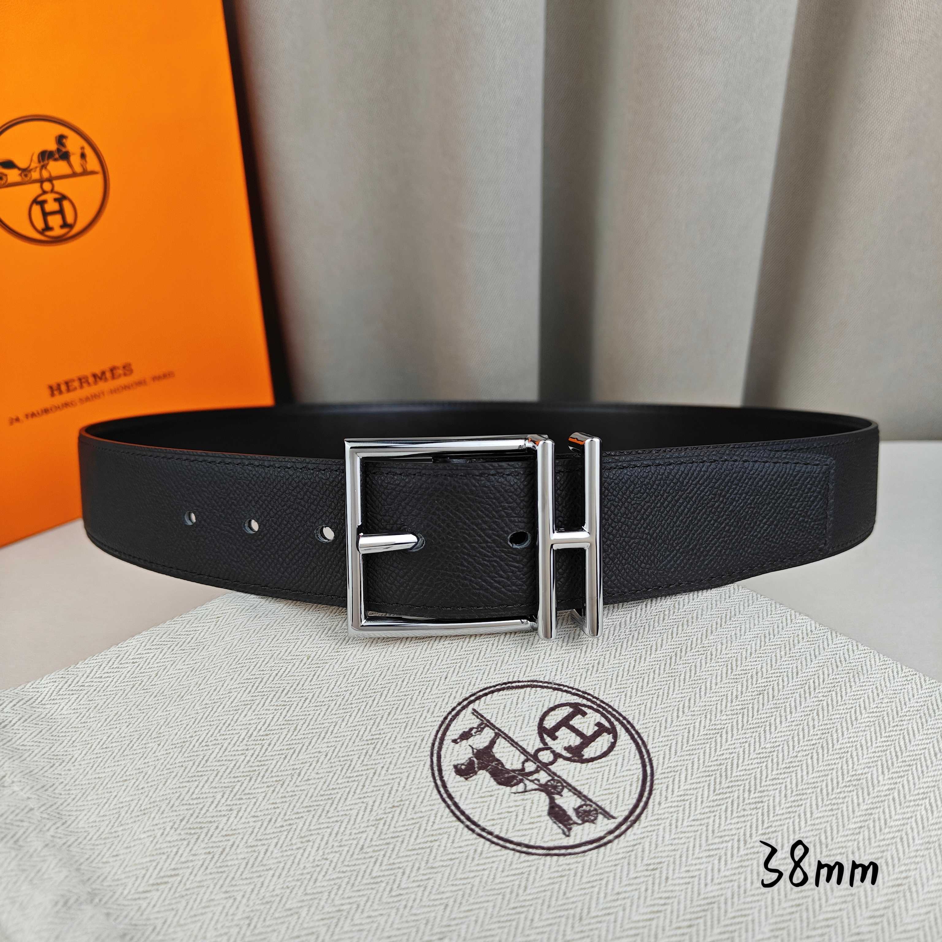 Hermès Basic Belt Top Grain Leather Black 38mm-s-m
