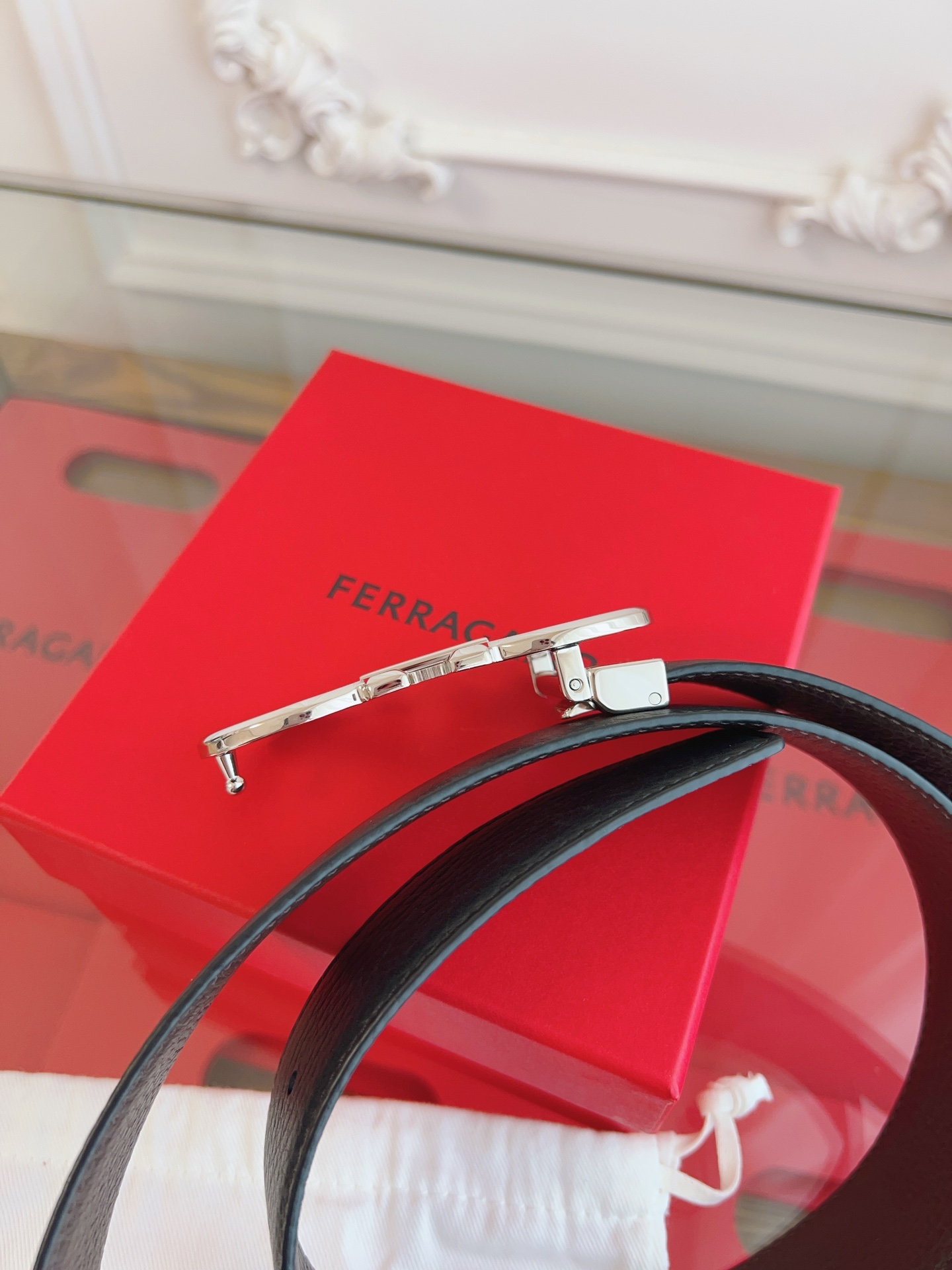 Salvatore Ferragamo Male Leather Belt