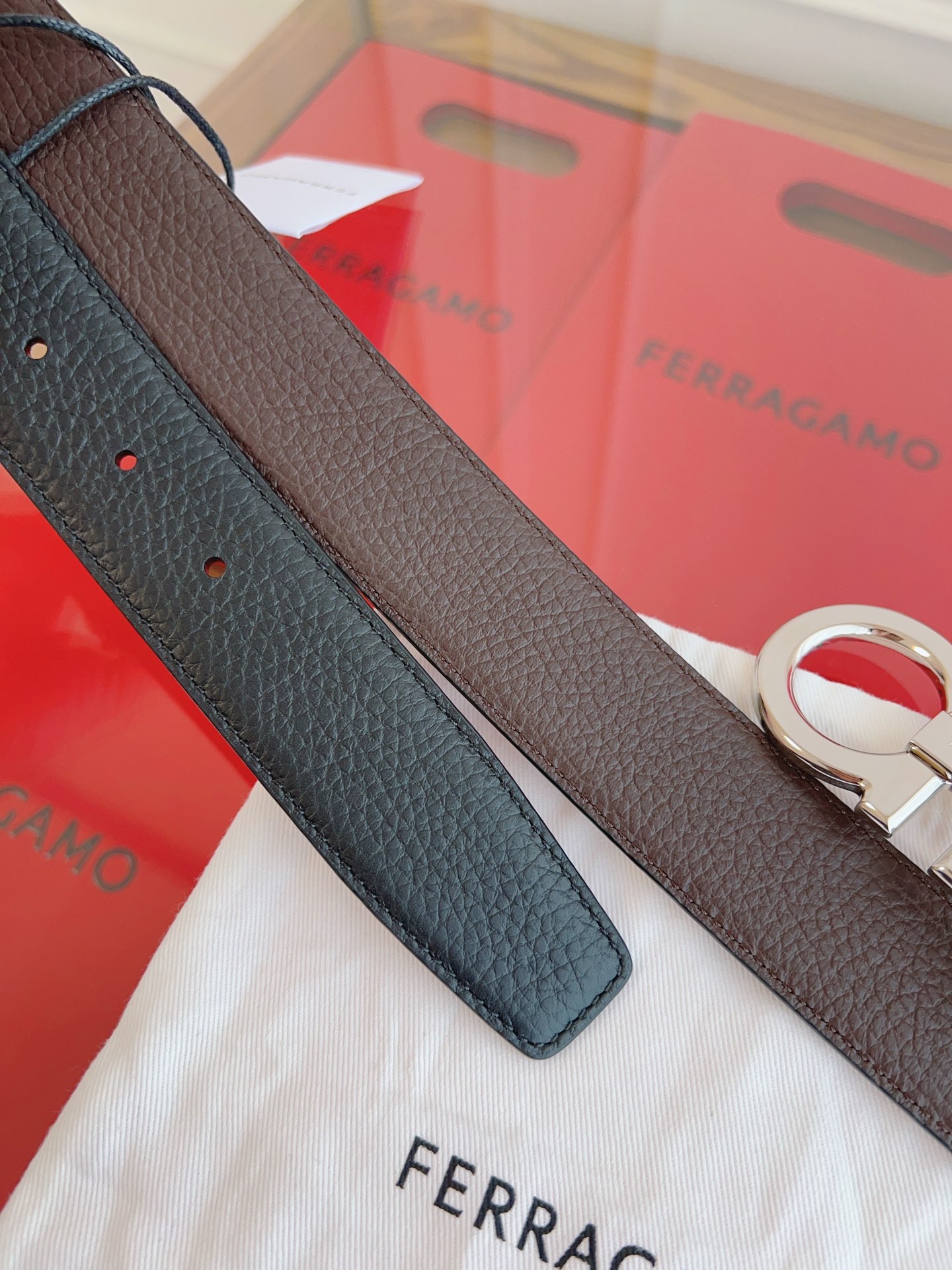 Salvatore Ferragamo Male Leather Belt