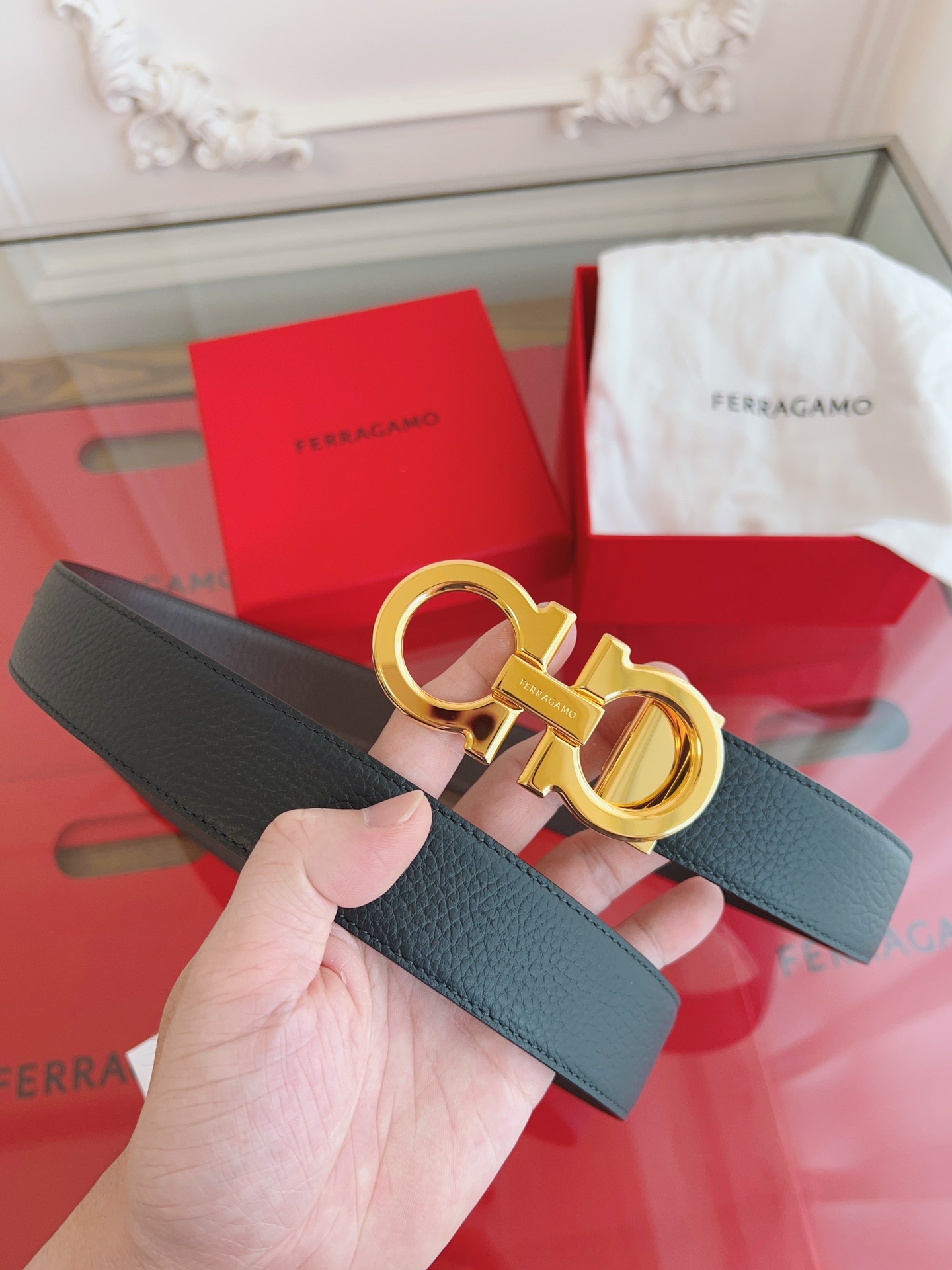 Salvatore Ferragamo Male Leather Belt