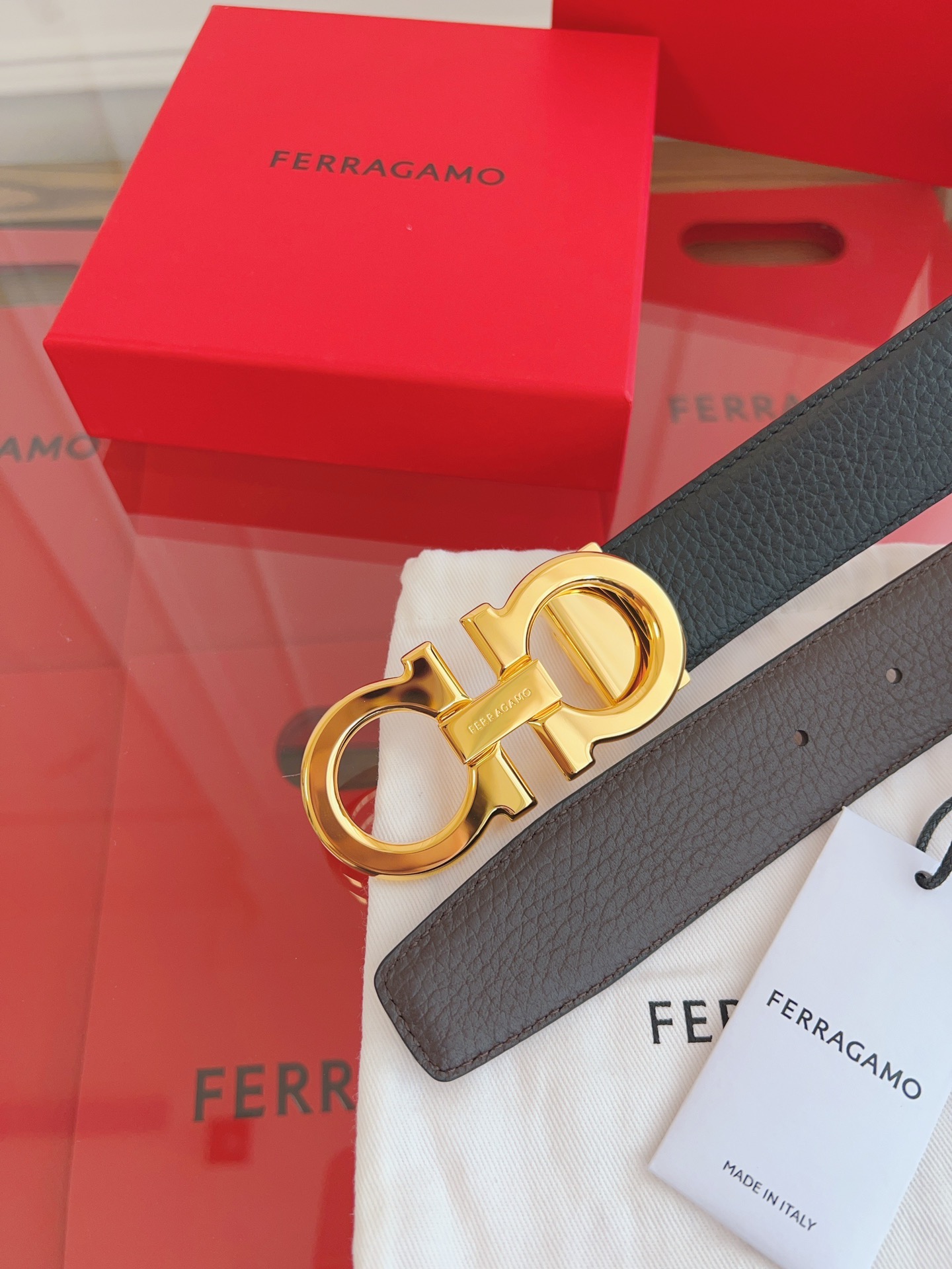Salvatore Ferragamo Male Leather Belt
