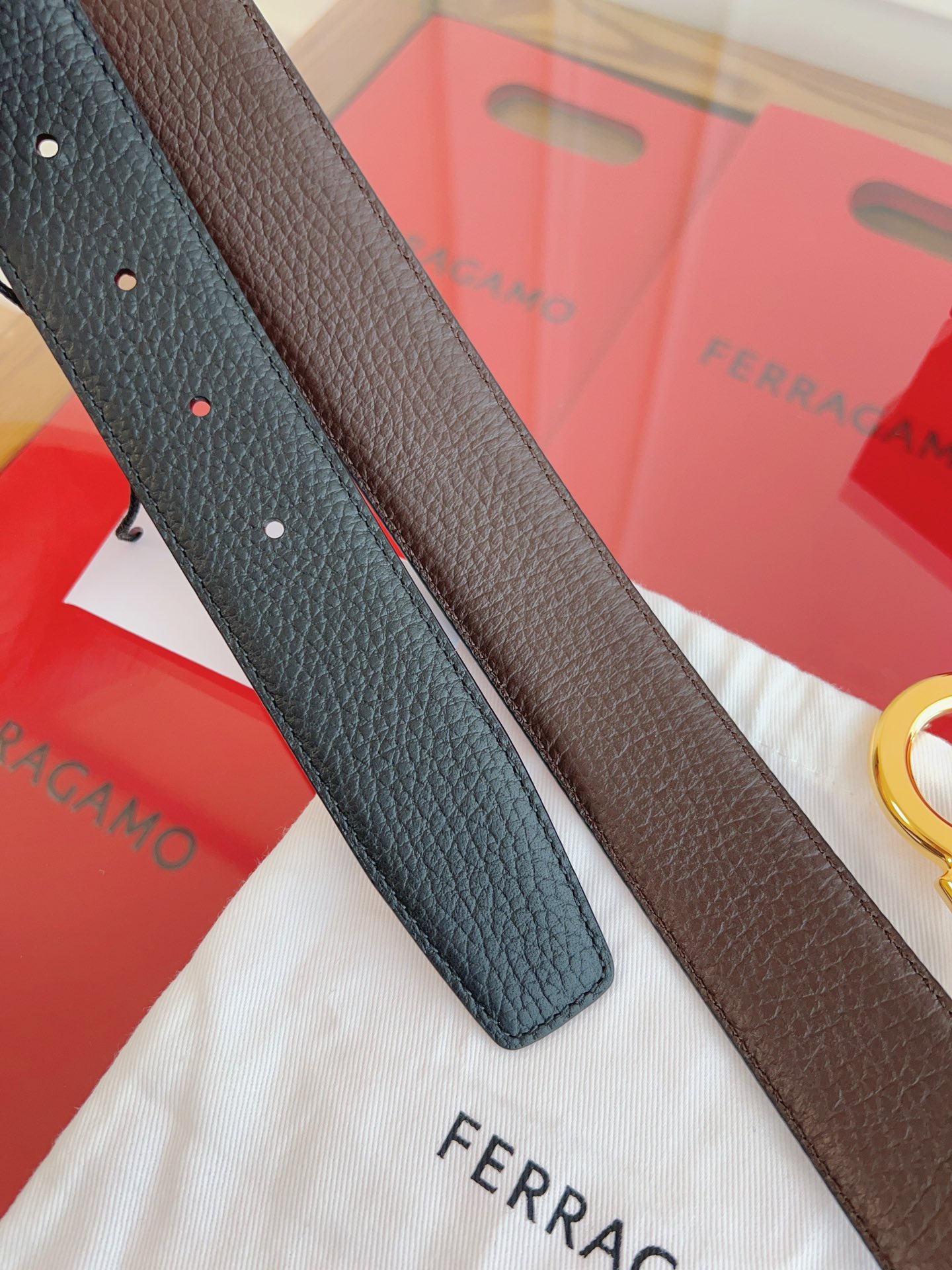 Salvatore Ferragamo Male Leather Belt