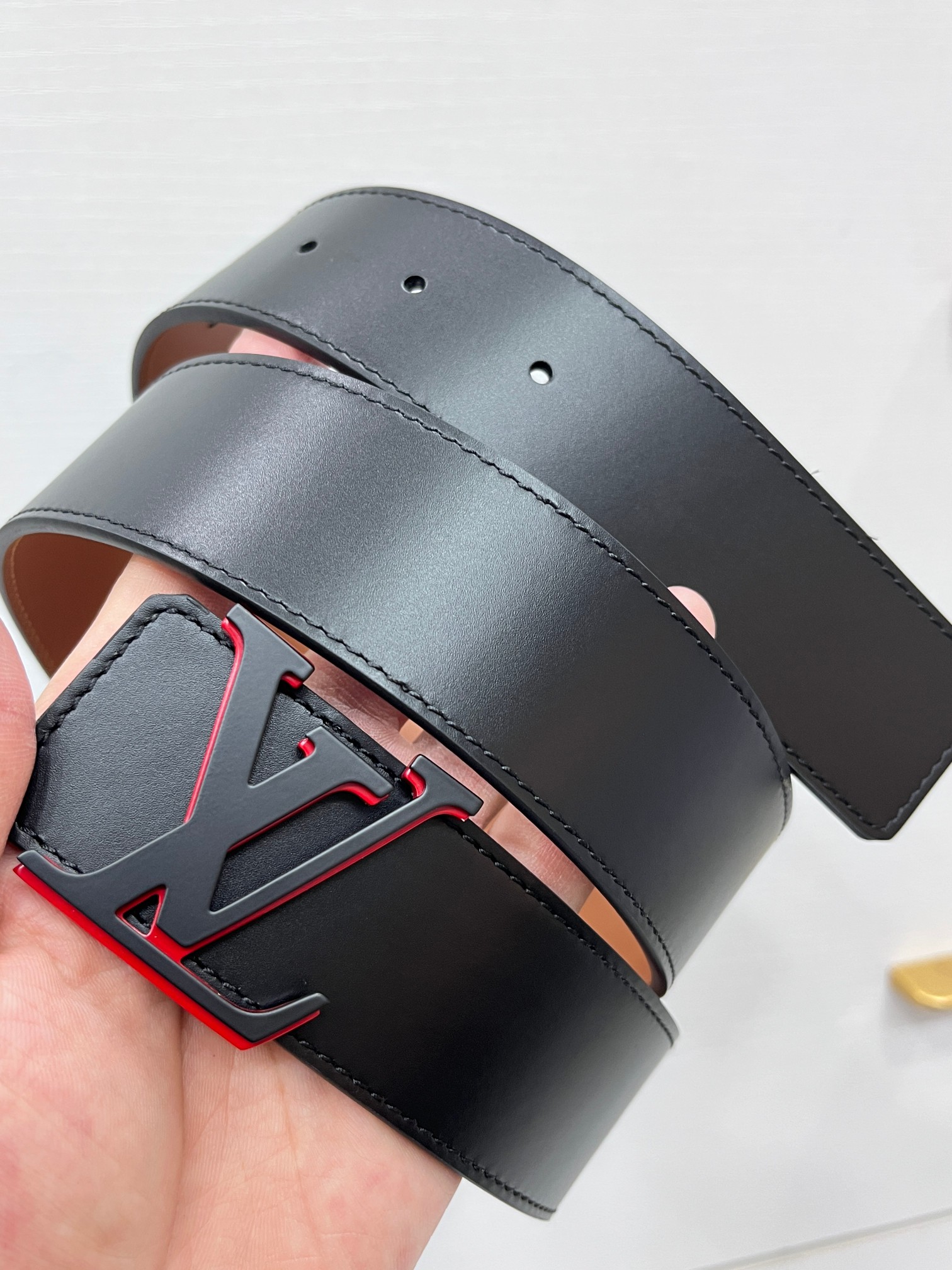 Basic Belt Cow Leather Red