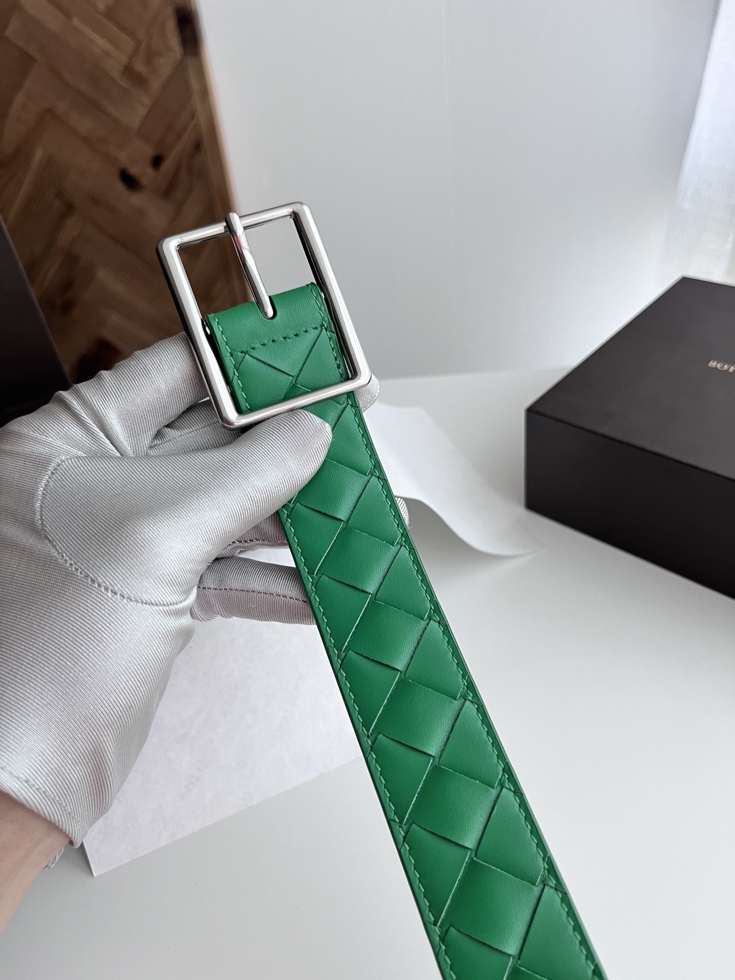 Louis Vuitton Male Leather Belt Cow Leather Silver M