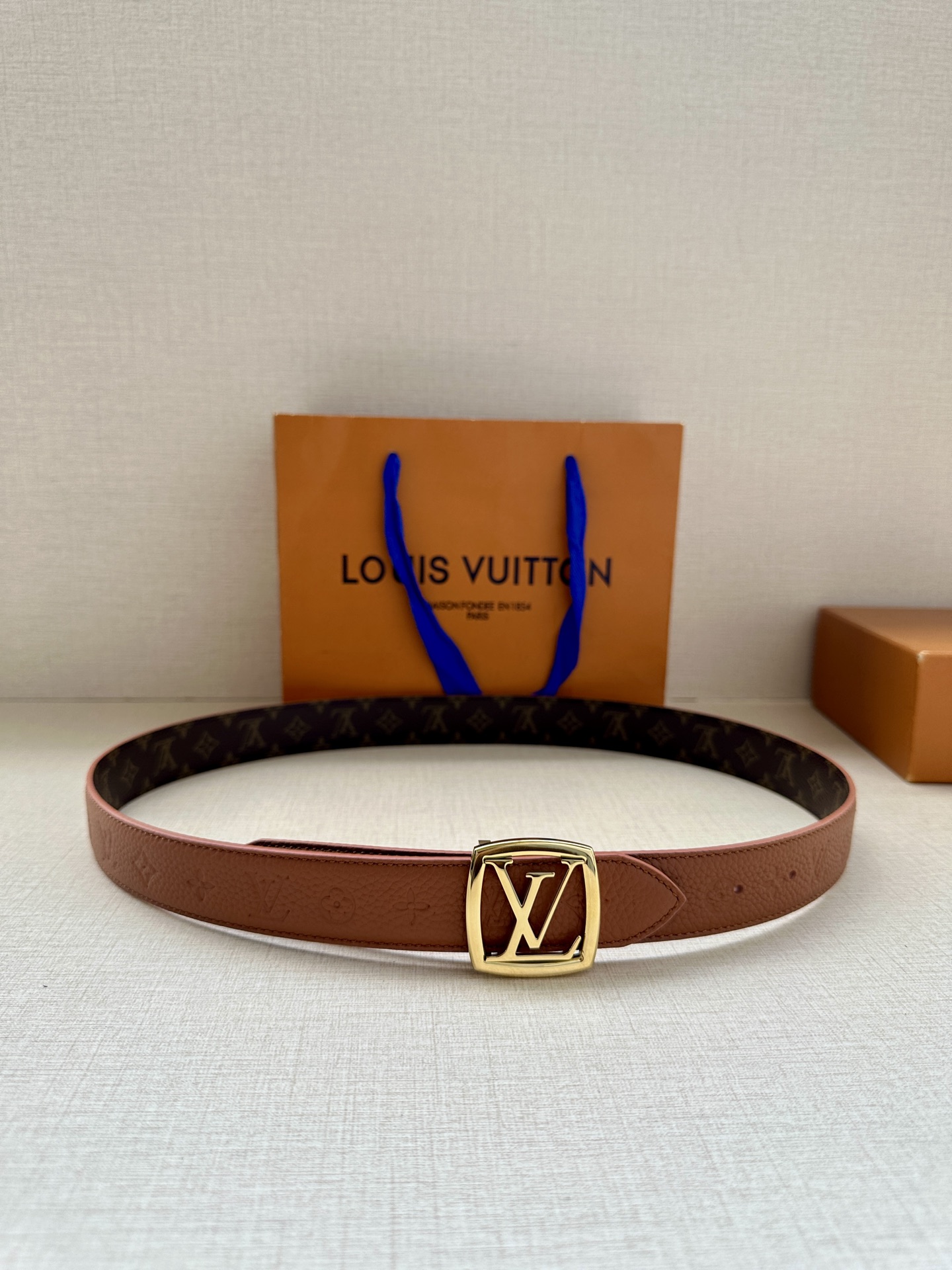 Louis Vuitton Female Basic Belt Cow Leather M-l