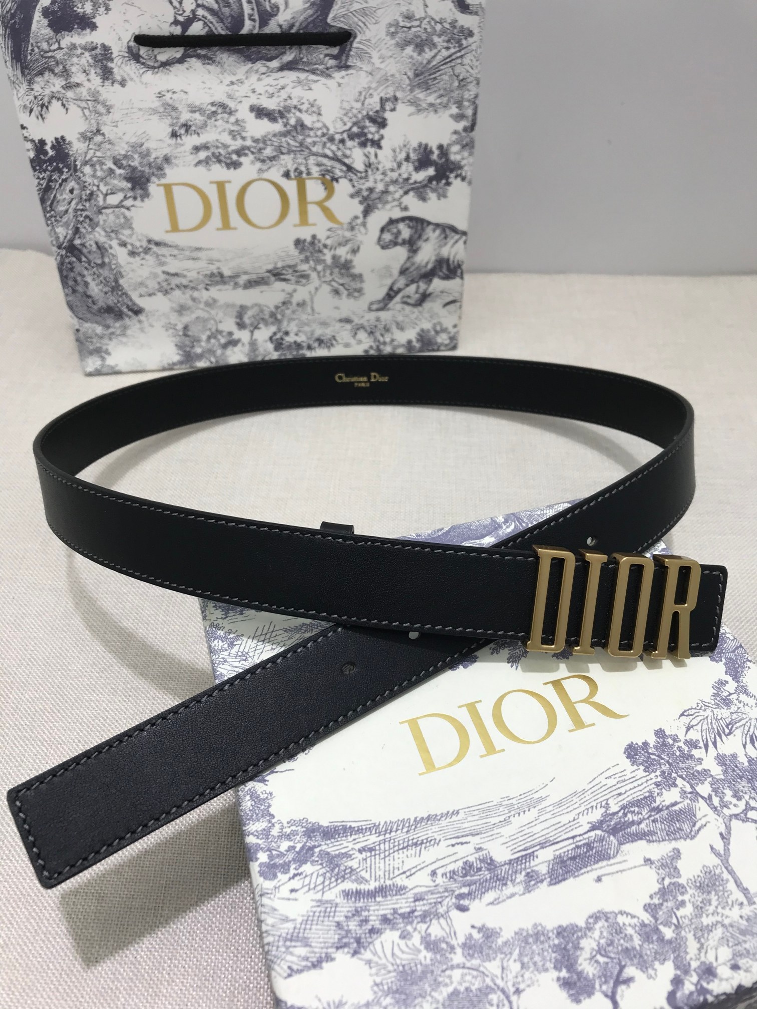 Dior Female Basic Belt Cow Leather Gold S-m-l