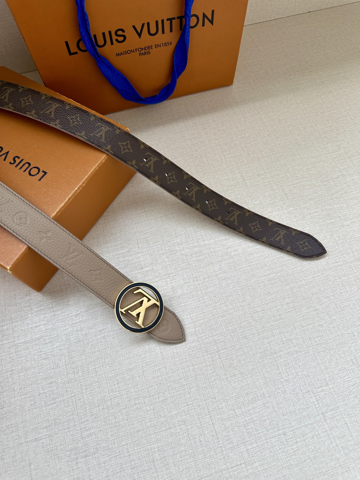 Louis Vuitton Female Basic Belt Cow Leather M-l