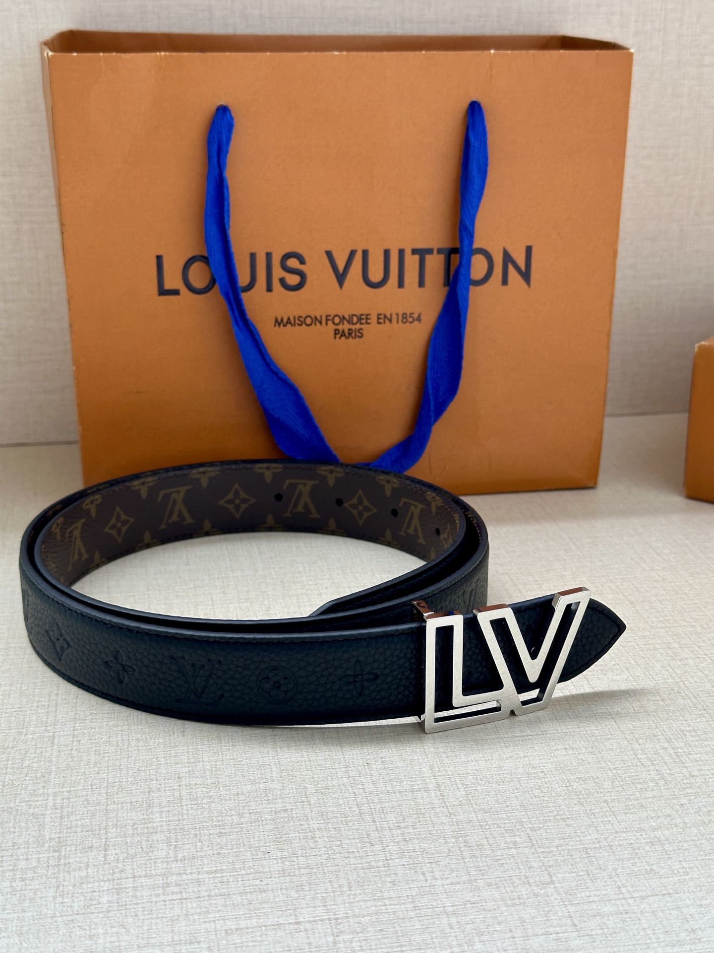 Louis Vuitton Female Basic Belt Cow Leather M-l