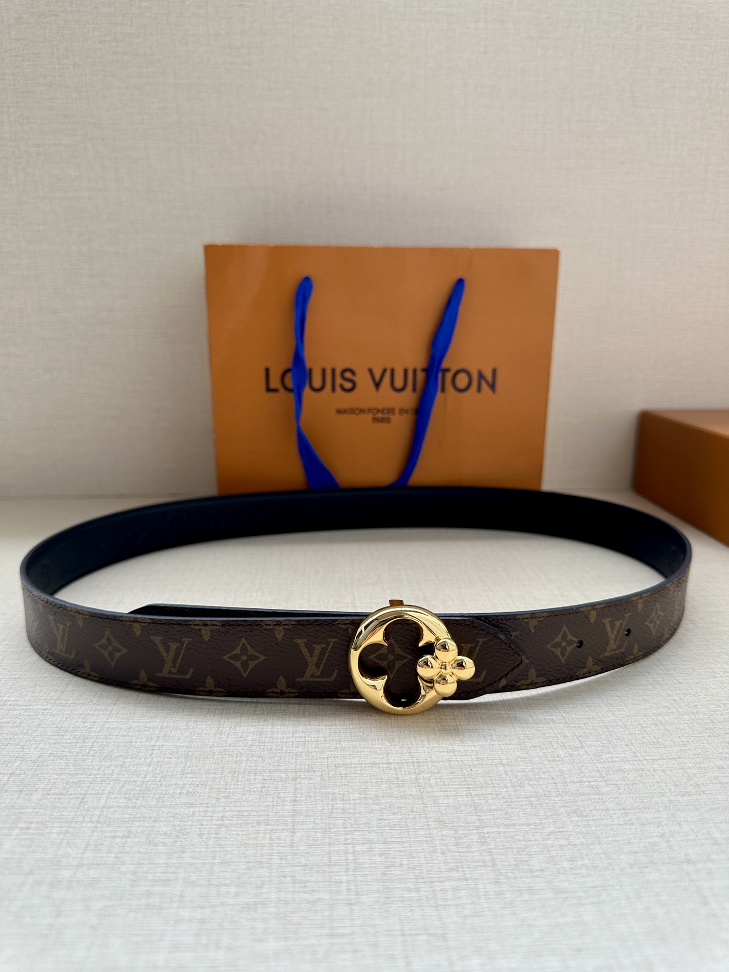 Louis Vuitton Female Basic Belt Cow Leather M-l
