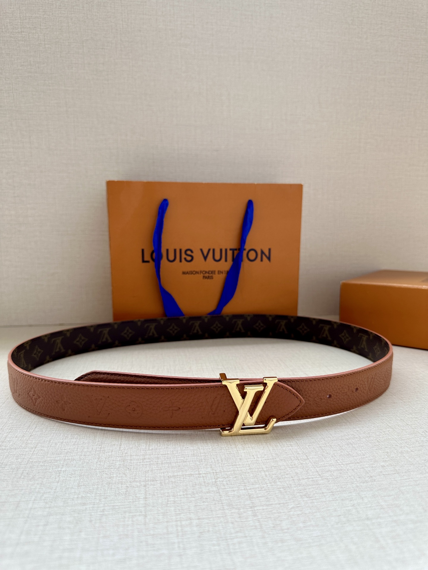 Louis Vuitton Female Basic Belt Cow Leather M-l