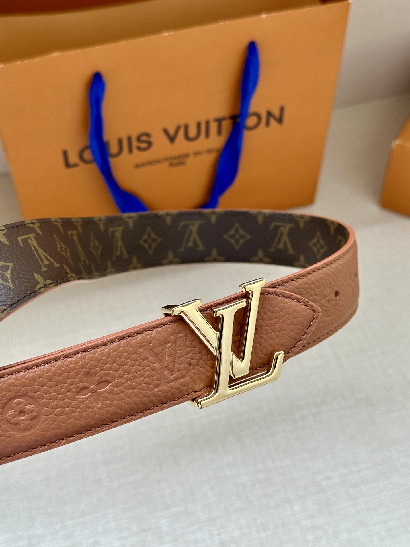 Louis Vuitton Female Basic Belt Cow Leather M-l