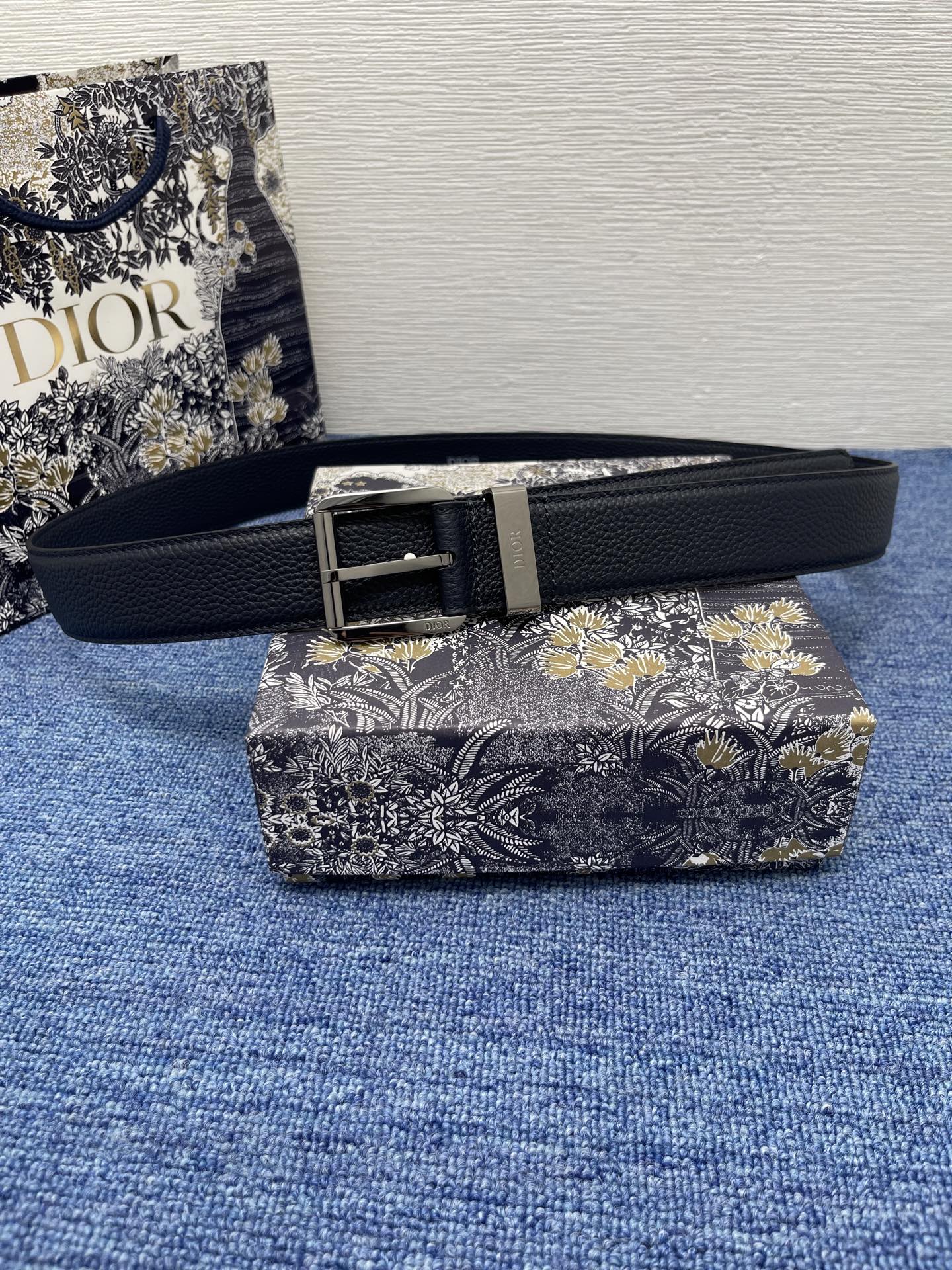 Dior Pin Buckle Belt Cow Leather Silver Adjustable M