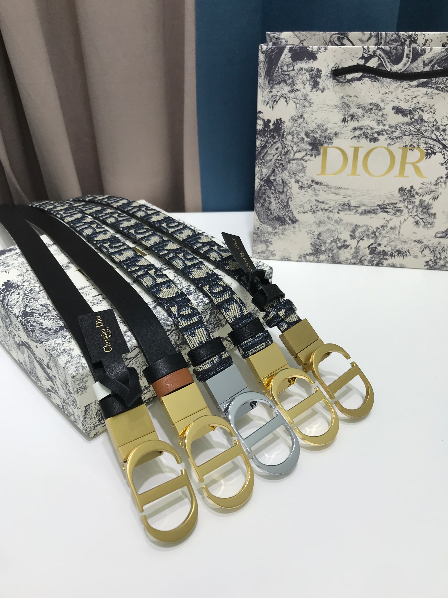 Dior Female Basic Belt Cow Leather Gold S-m-l