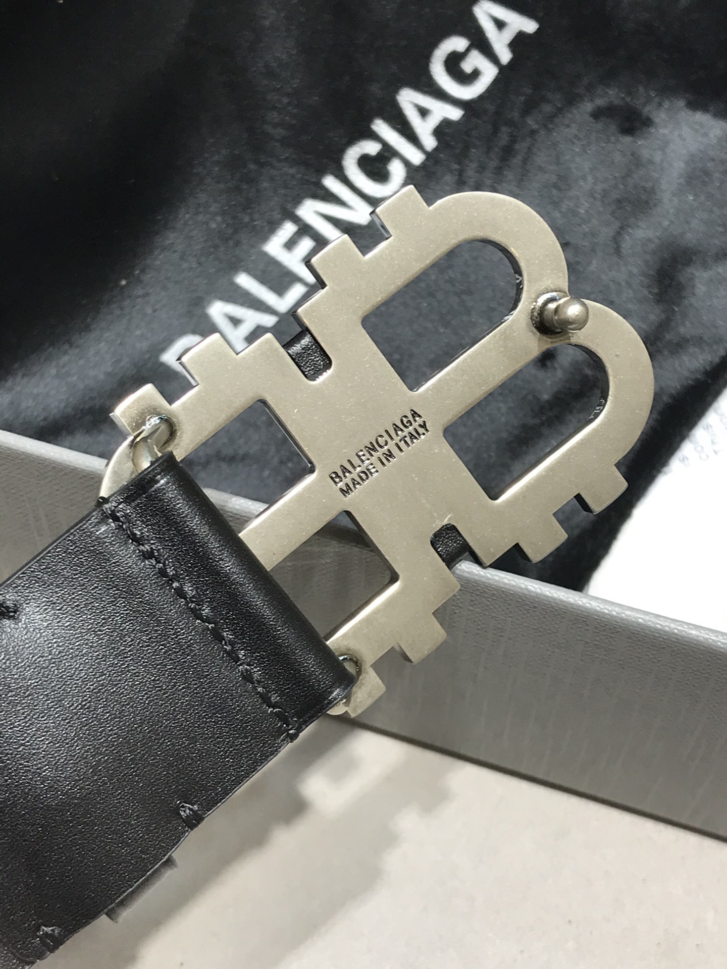 Balenciaga Basic Belt Black M-l