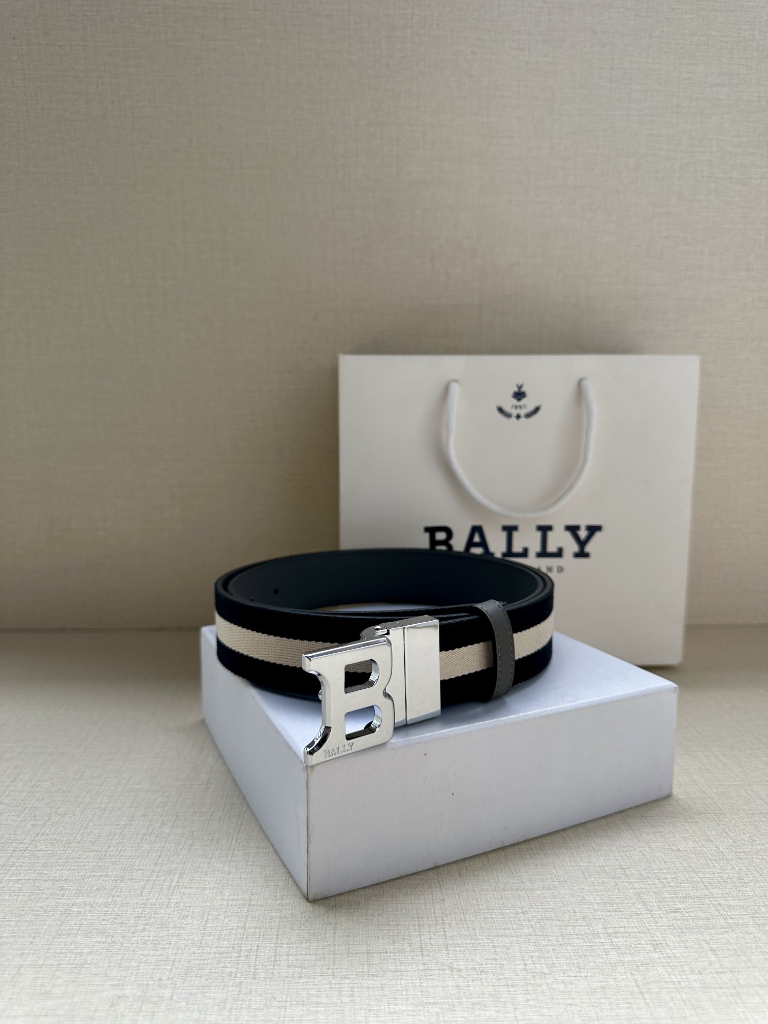 Bally Basic Belt Cow Leather L