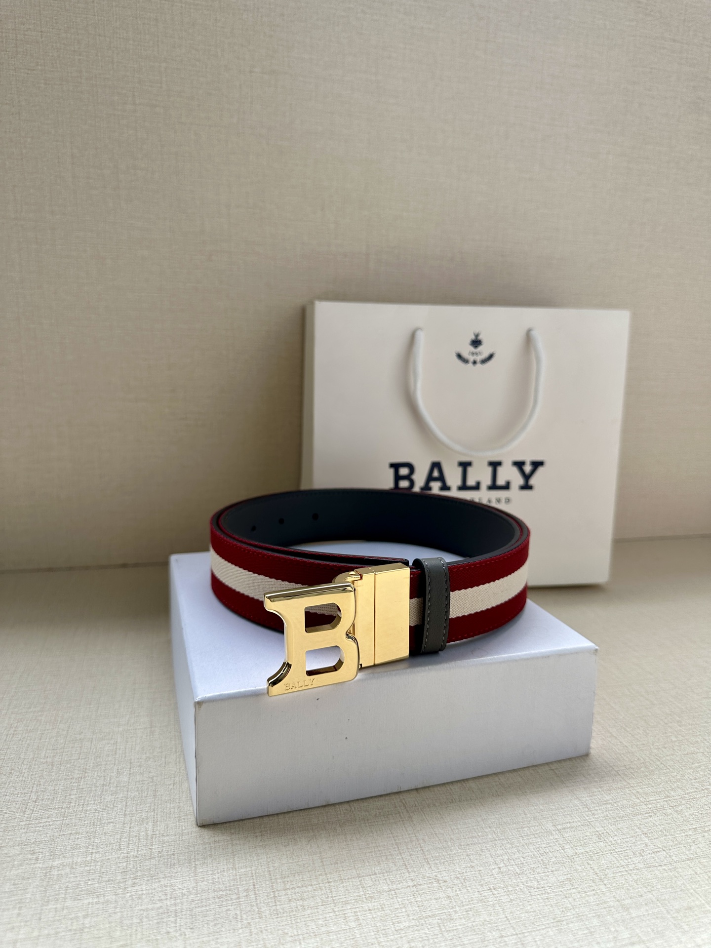 Bally Basic Belt Cow Leather L