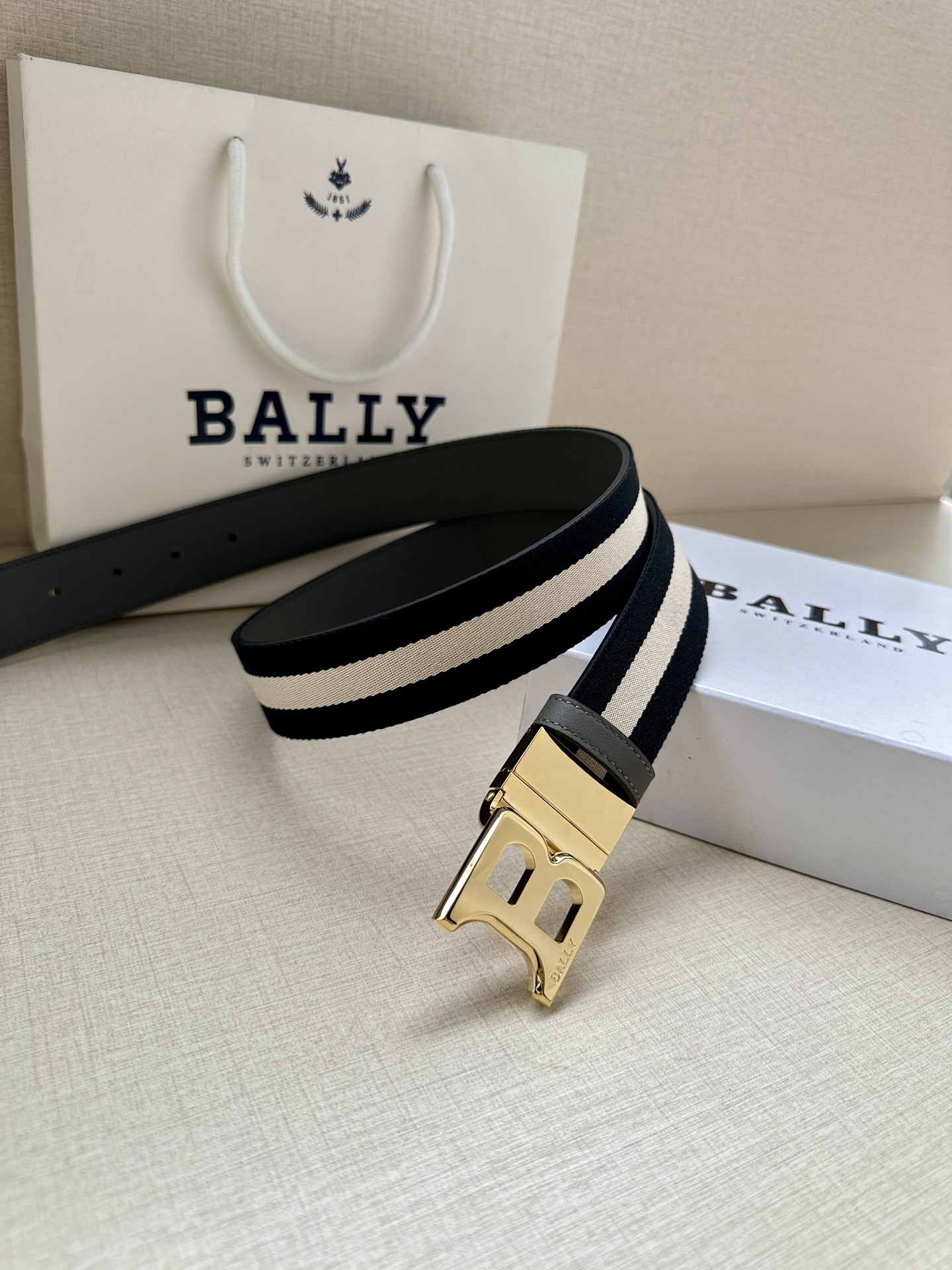 Bally Basic Belt Cow Leather L