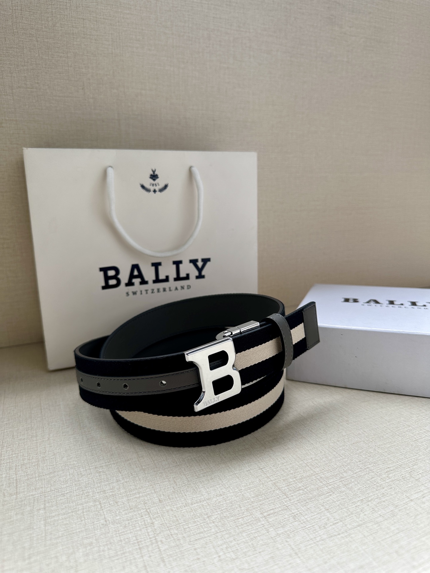 Bally Basic Belt Cow Leather L