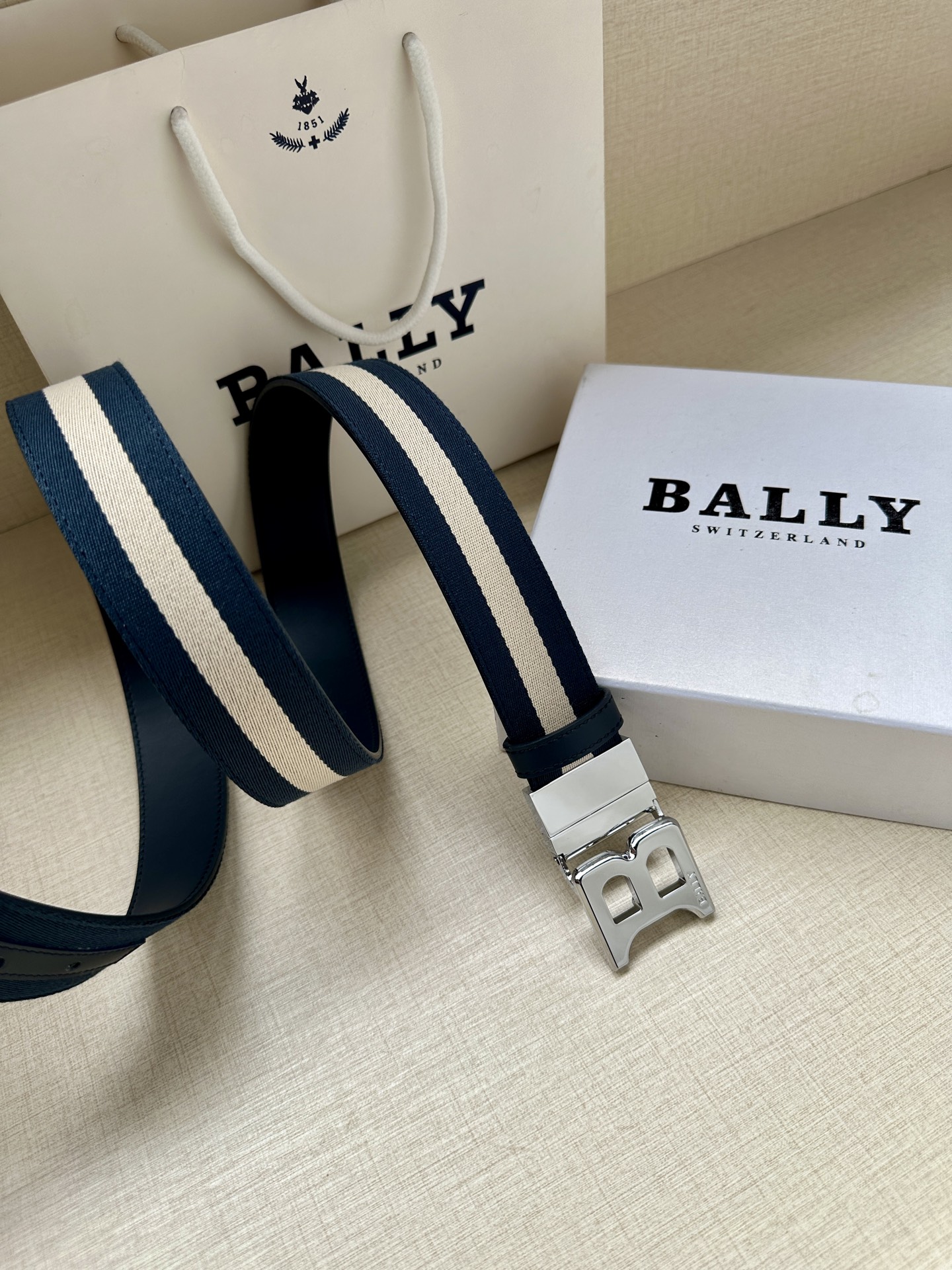 Bally Basic Belt Cow Leather L