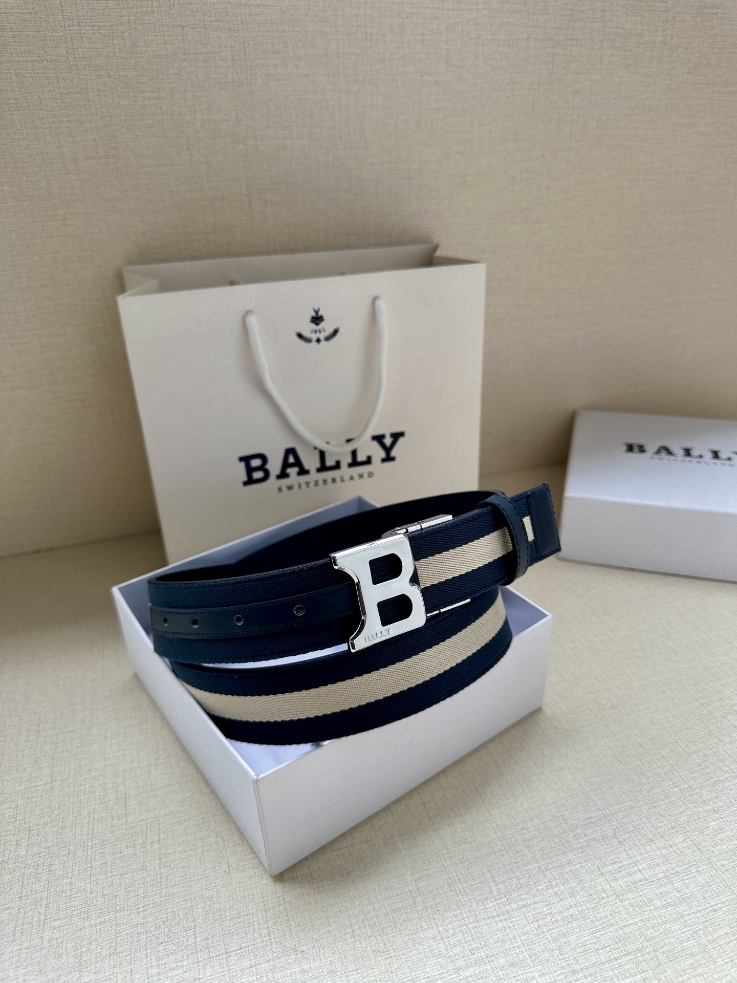 Bally Basic Belt Cow Leather L
