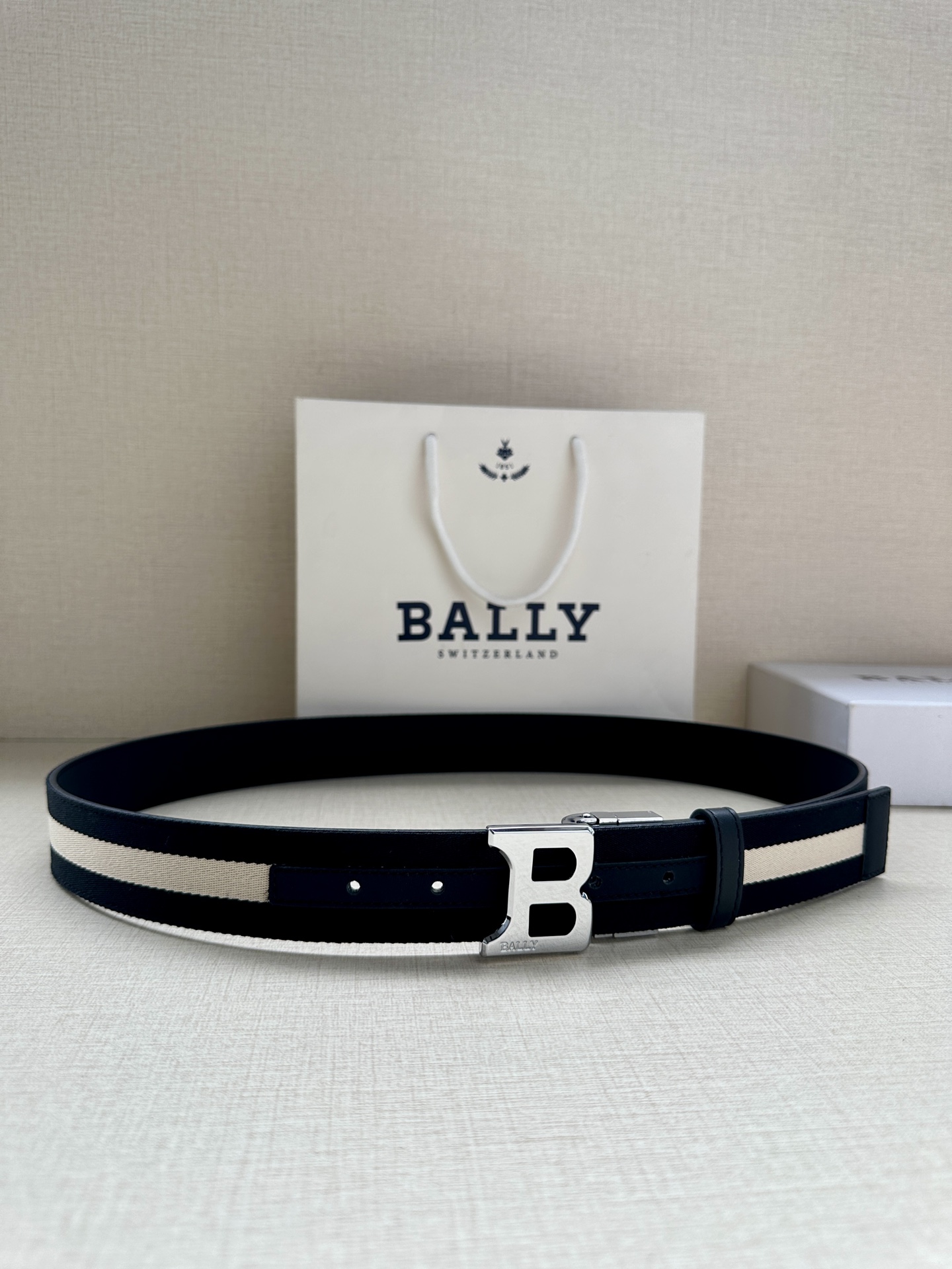 Bally Basic Belt Cow Leather L