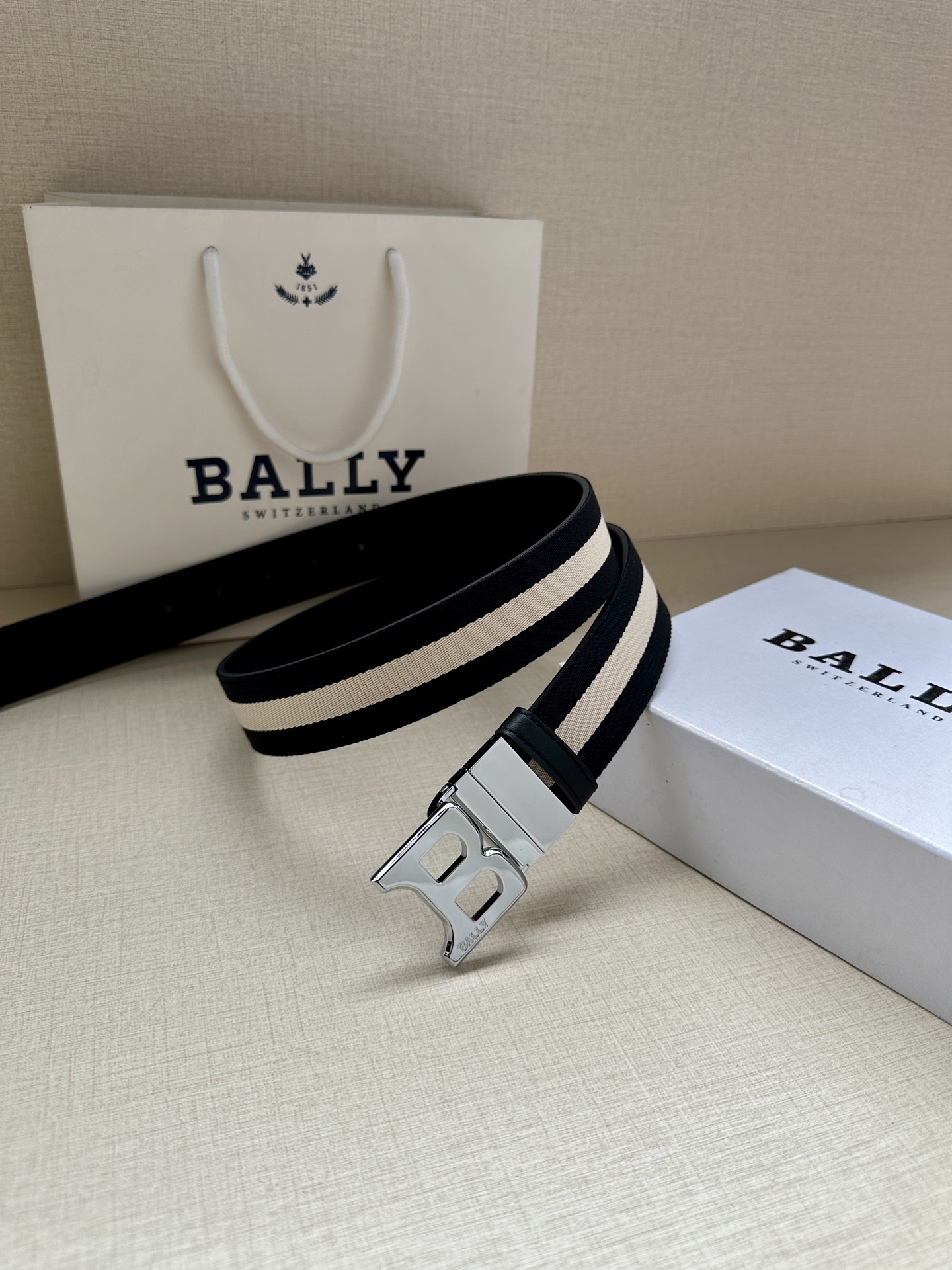 Bally Basic Belt Cow Leather L