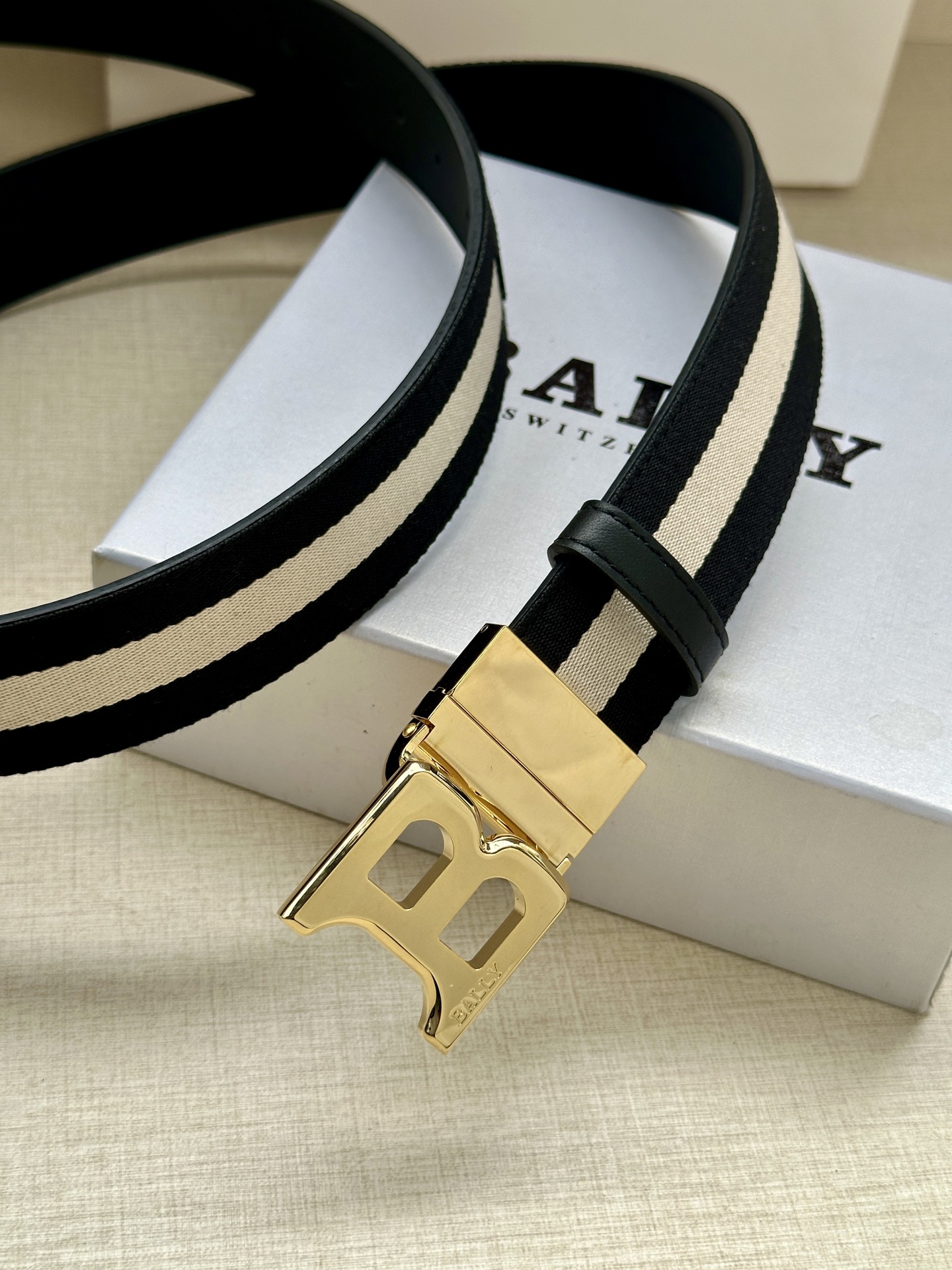 Bally Basic Belt Cow Leather L