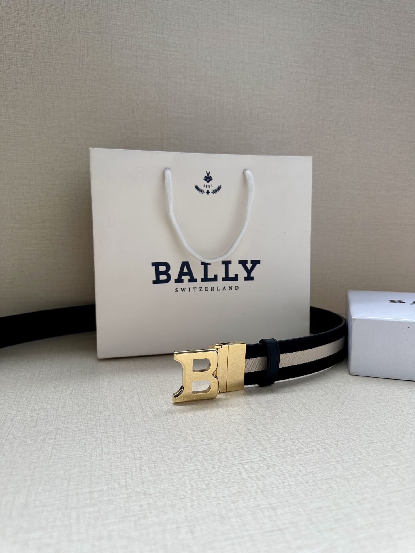 Bally Basic Belt Cow Leather L