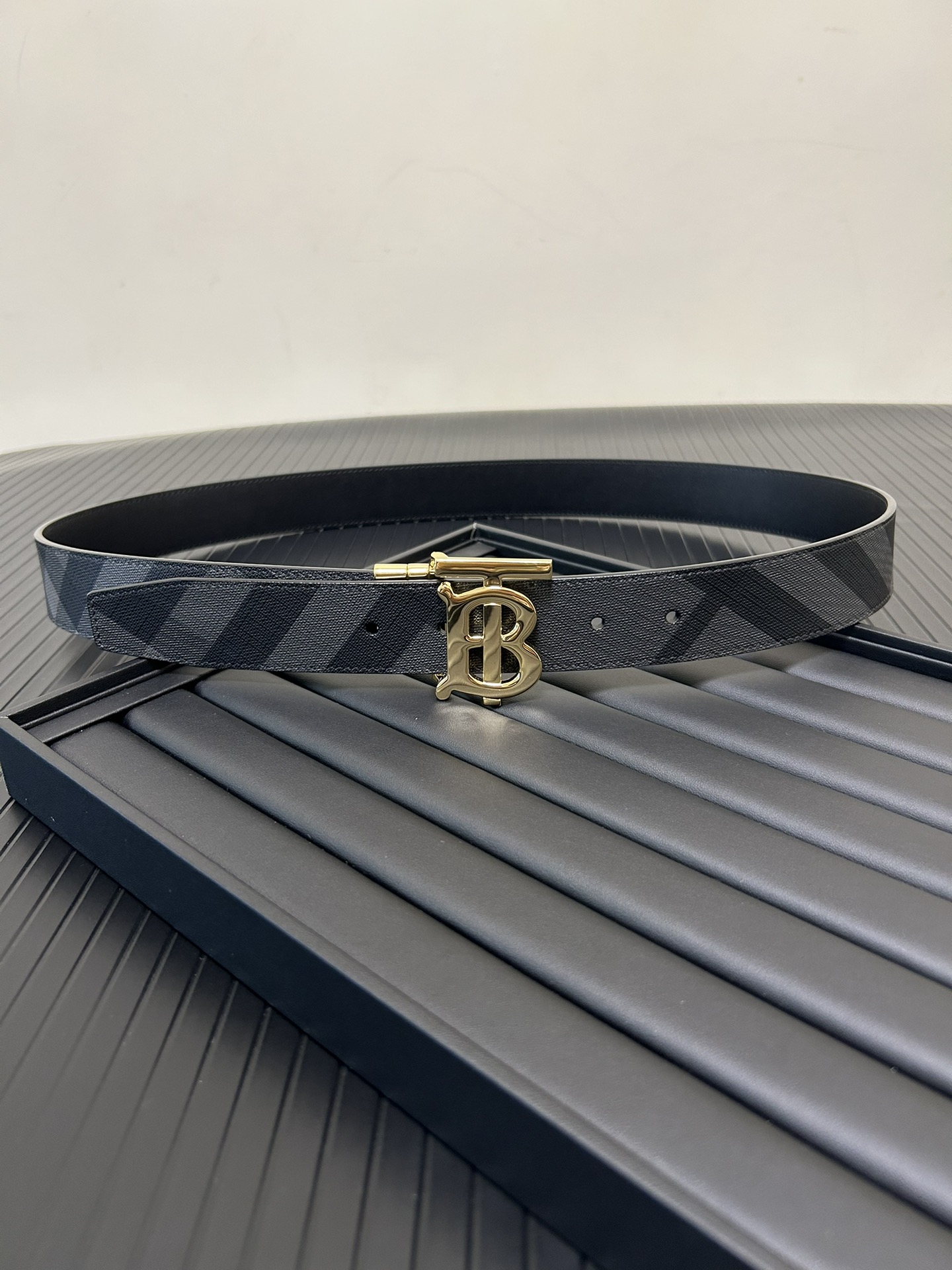 Burberry Basic Belt M-l