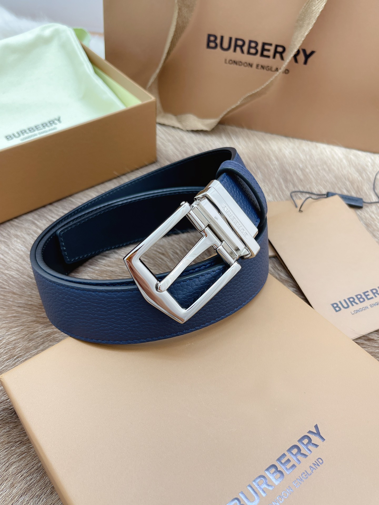 Burberry Male Basic Belt M
