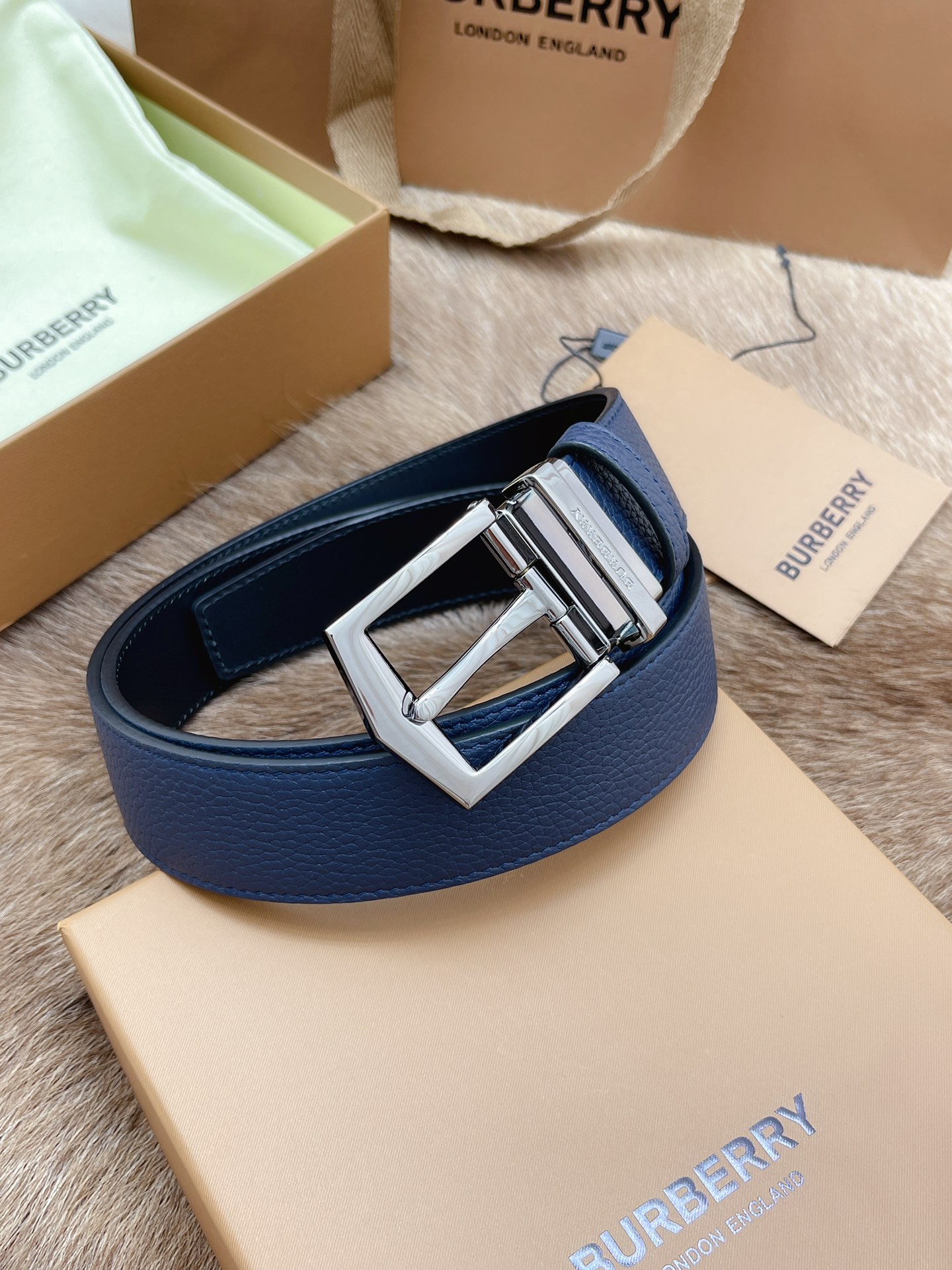 Burberry Male Basic Belt M