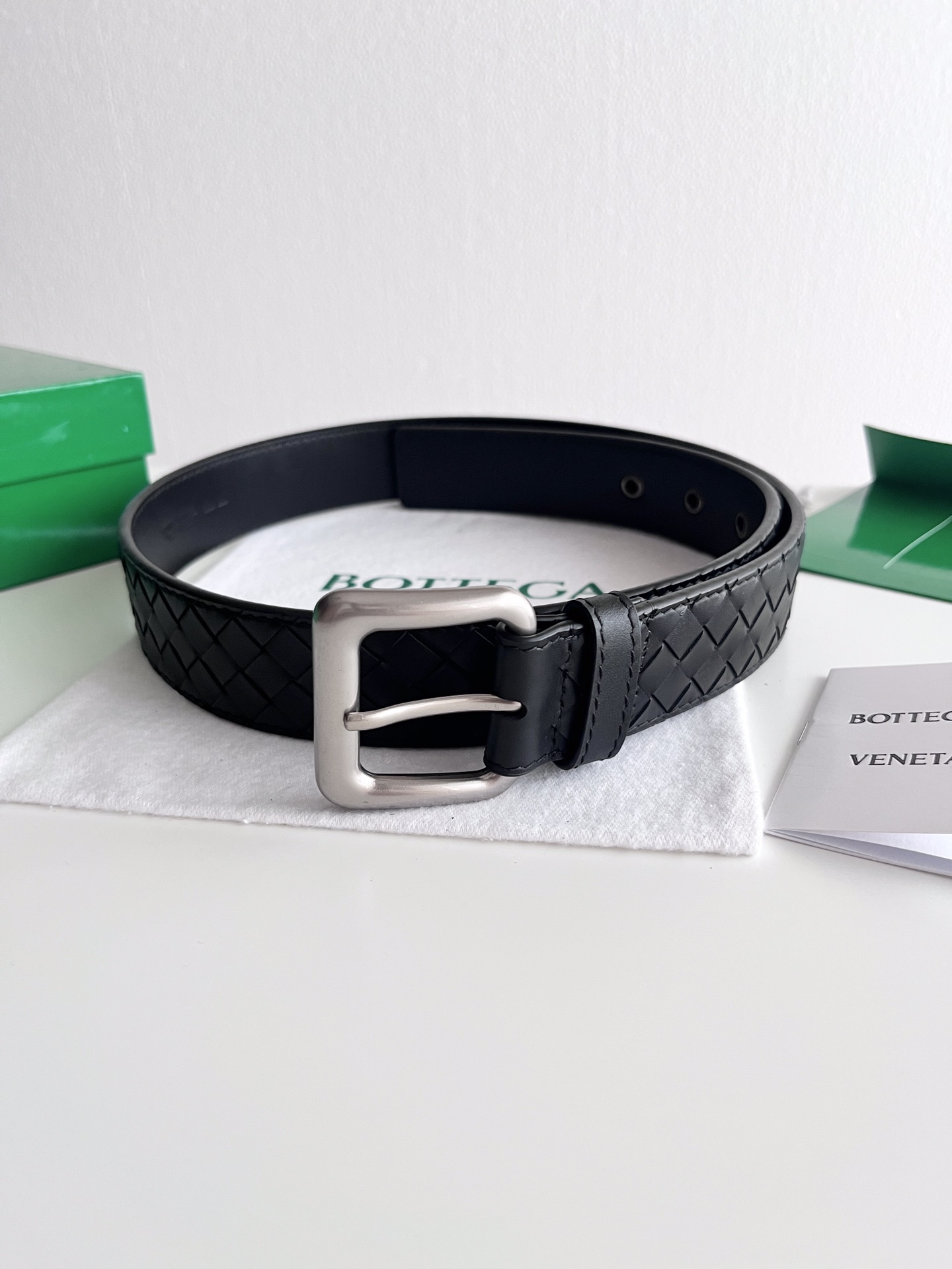 Bottega Veneta Male Pin Buckle Belt Cow Leather Black M