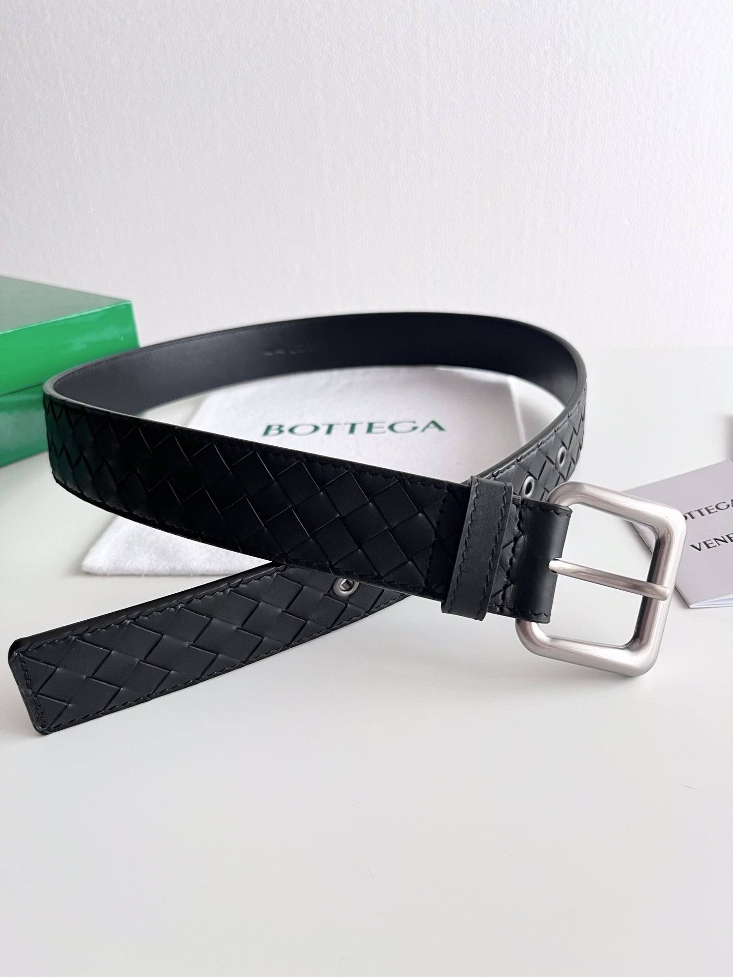 Bottega Veneta Male Pin Buckle Belt Cow Leather Black M