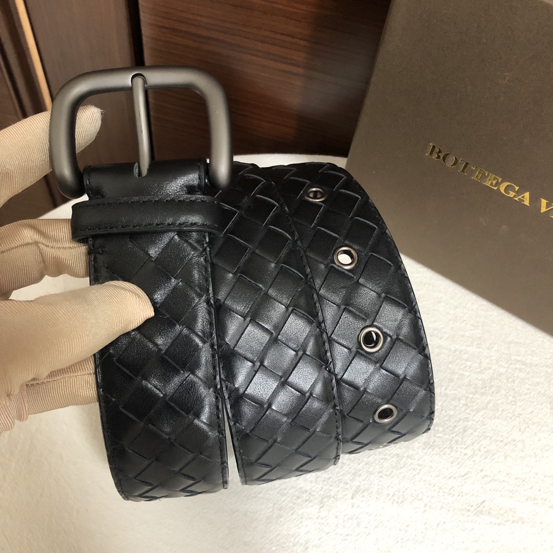 Bottega Veneta Male Leather Belt Top Grain Leather M-l