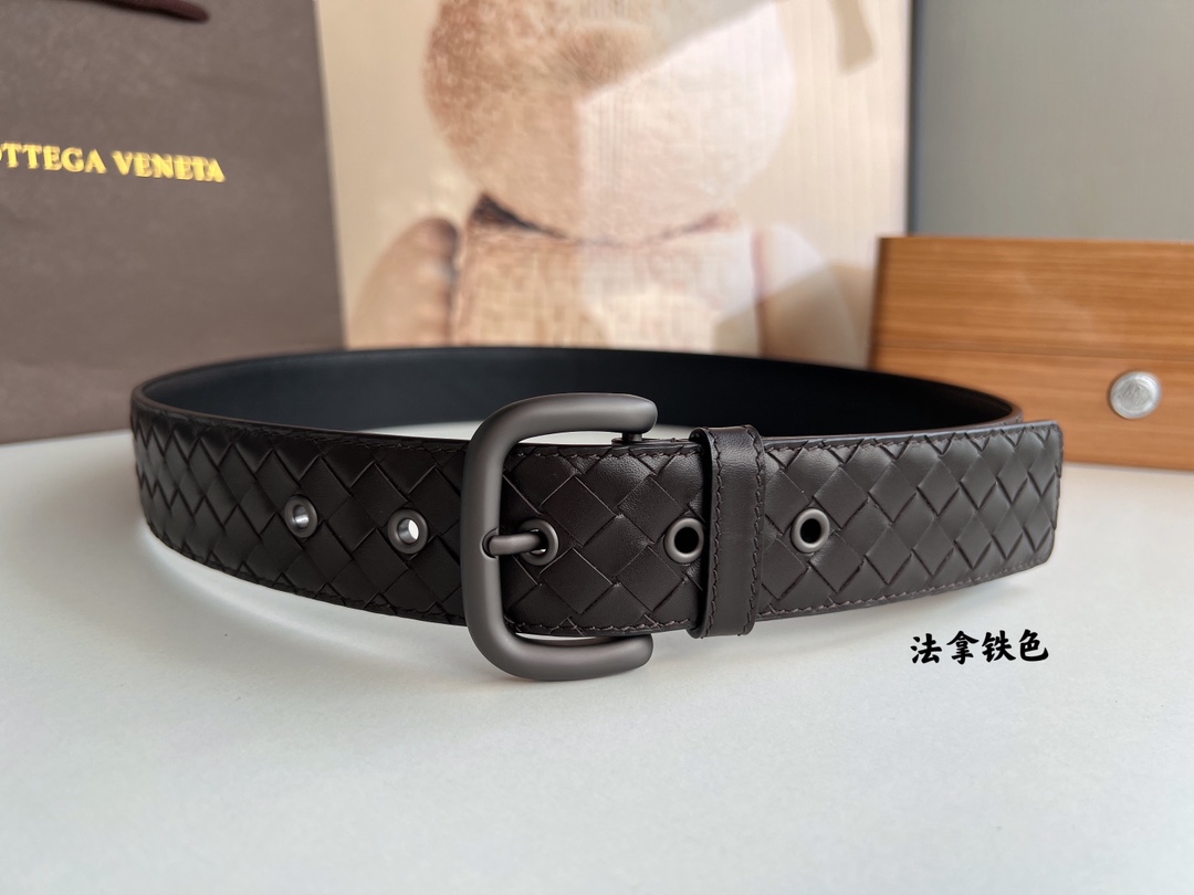 Bottega Veneta Male Pin Buckle Belt Cow Leather