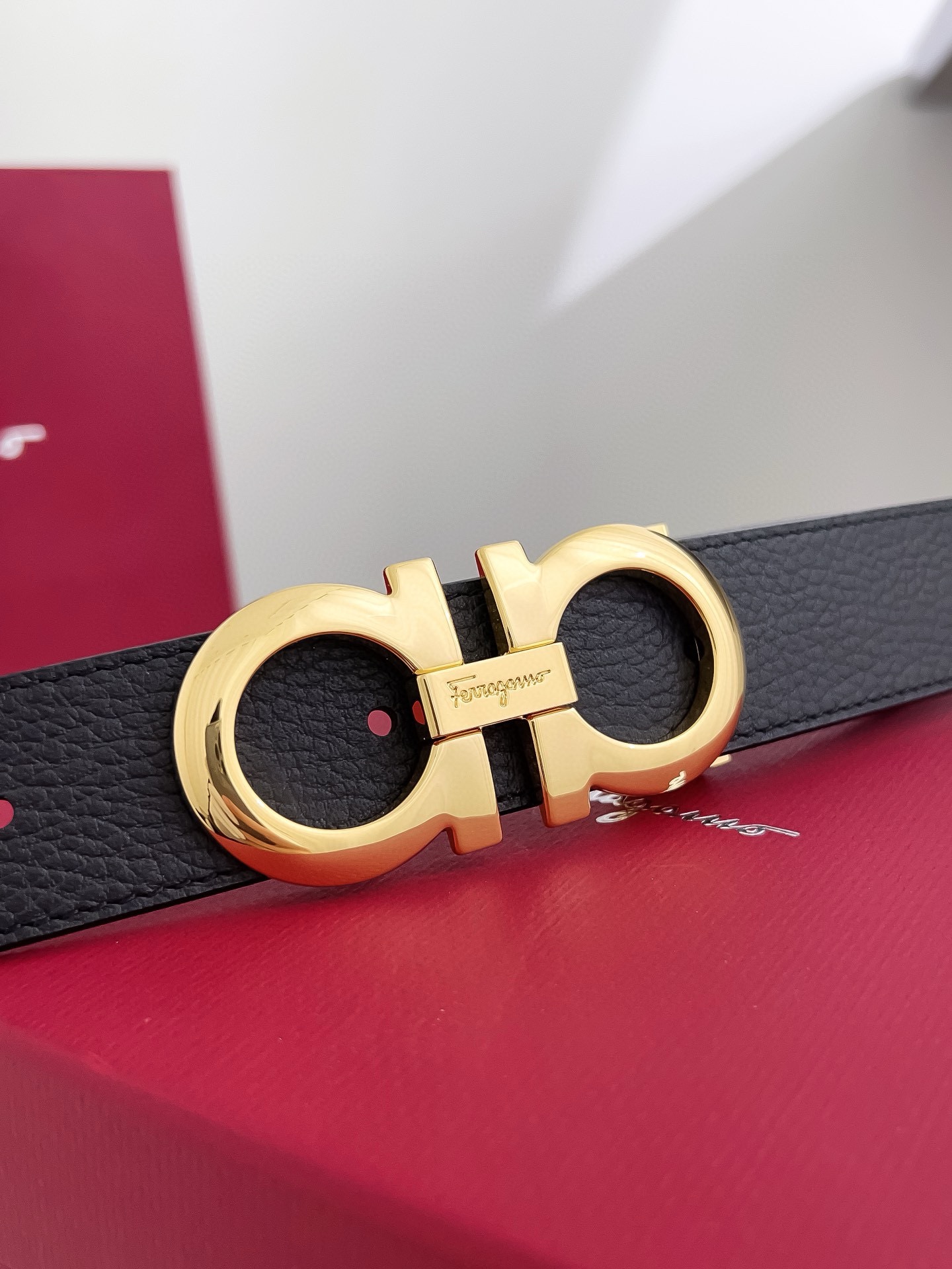 Salvatore Ferragamo Male Leather Belt Cow Leather M