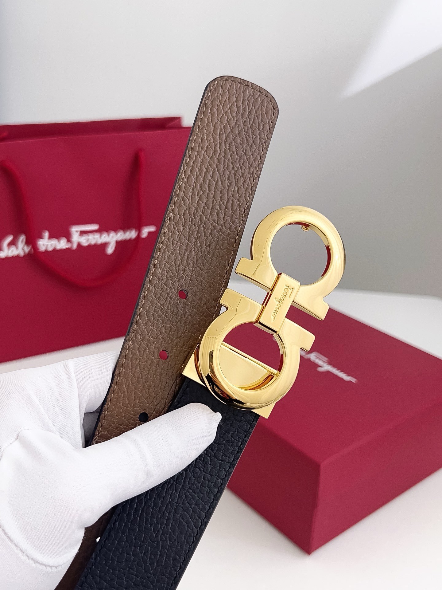 Salvatore Ferragamo Male Leather Belt Cow Leather M