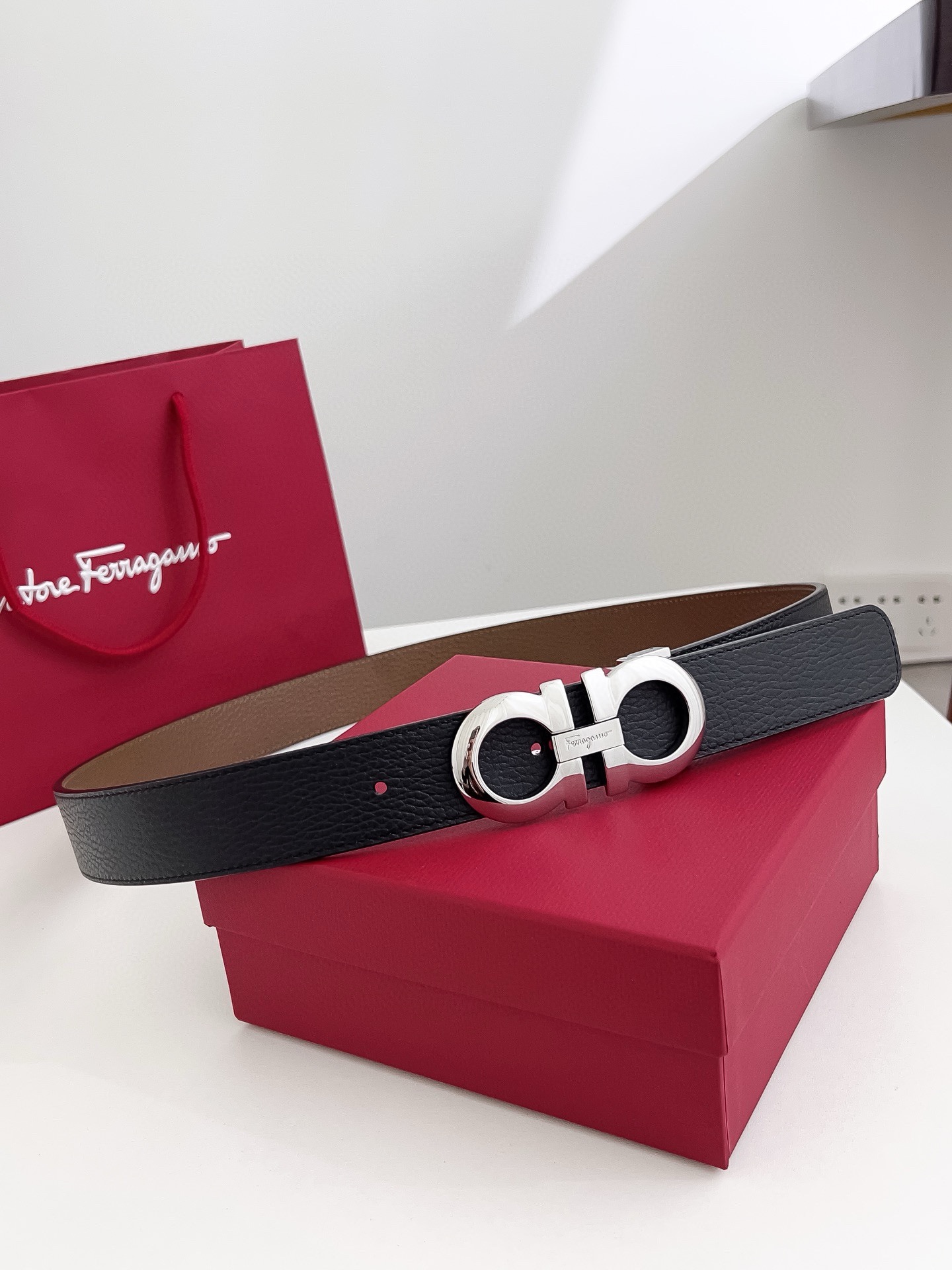 Salvatore Ferragamo Male Leather Belt Cow Leather M