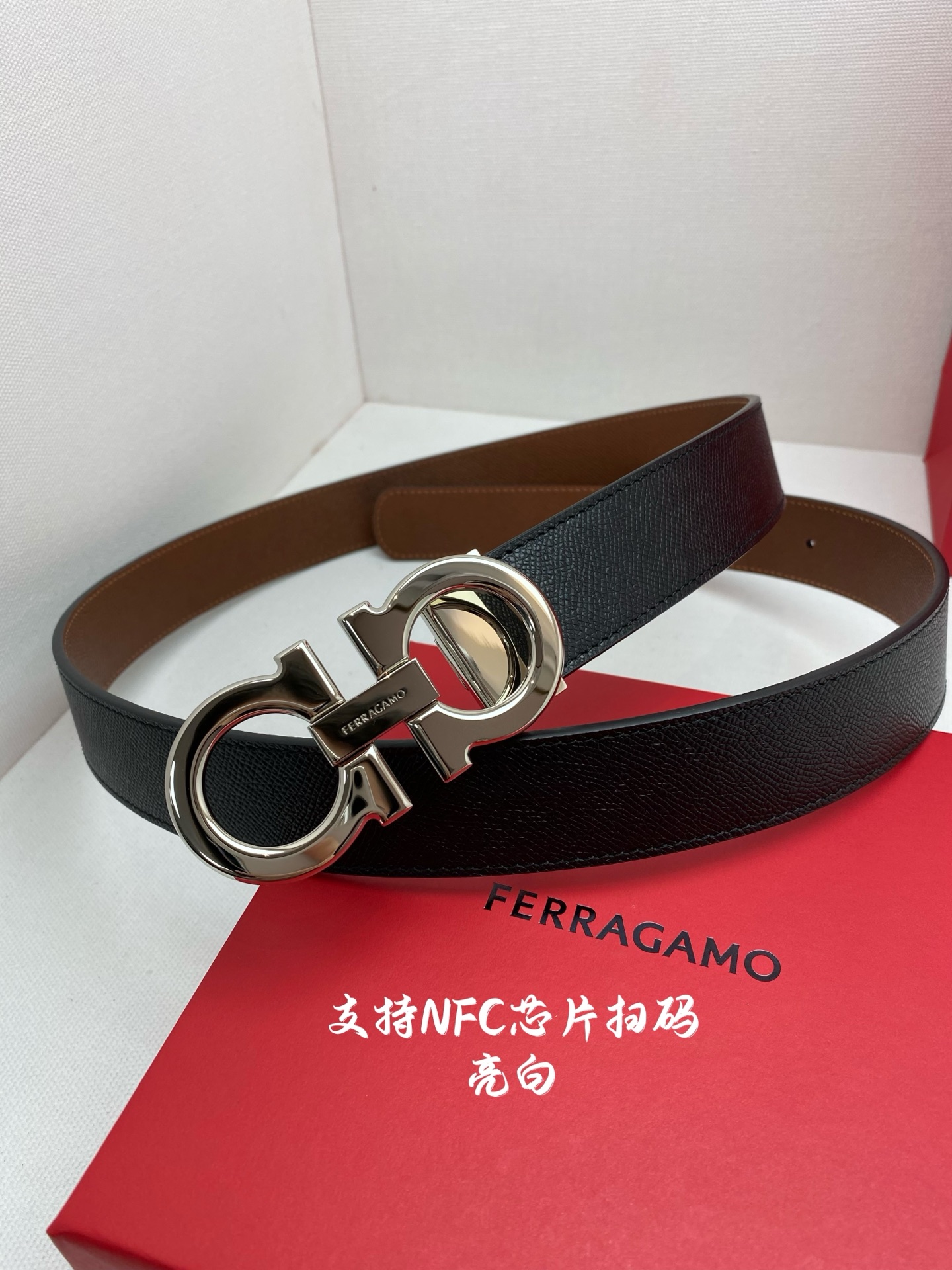 Salvatore Ferragamo Male Leather Belt Cow Leather M