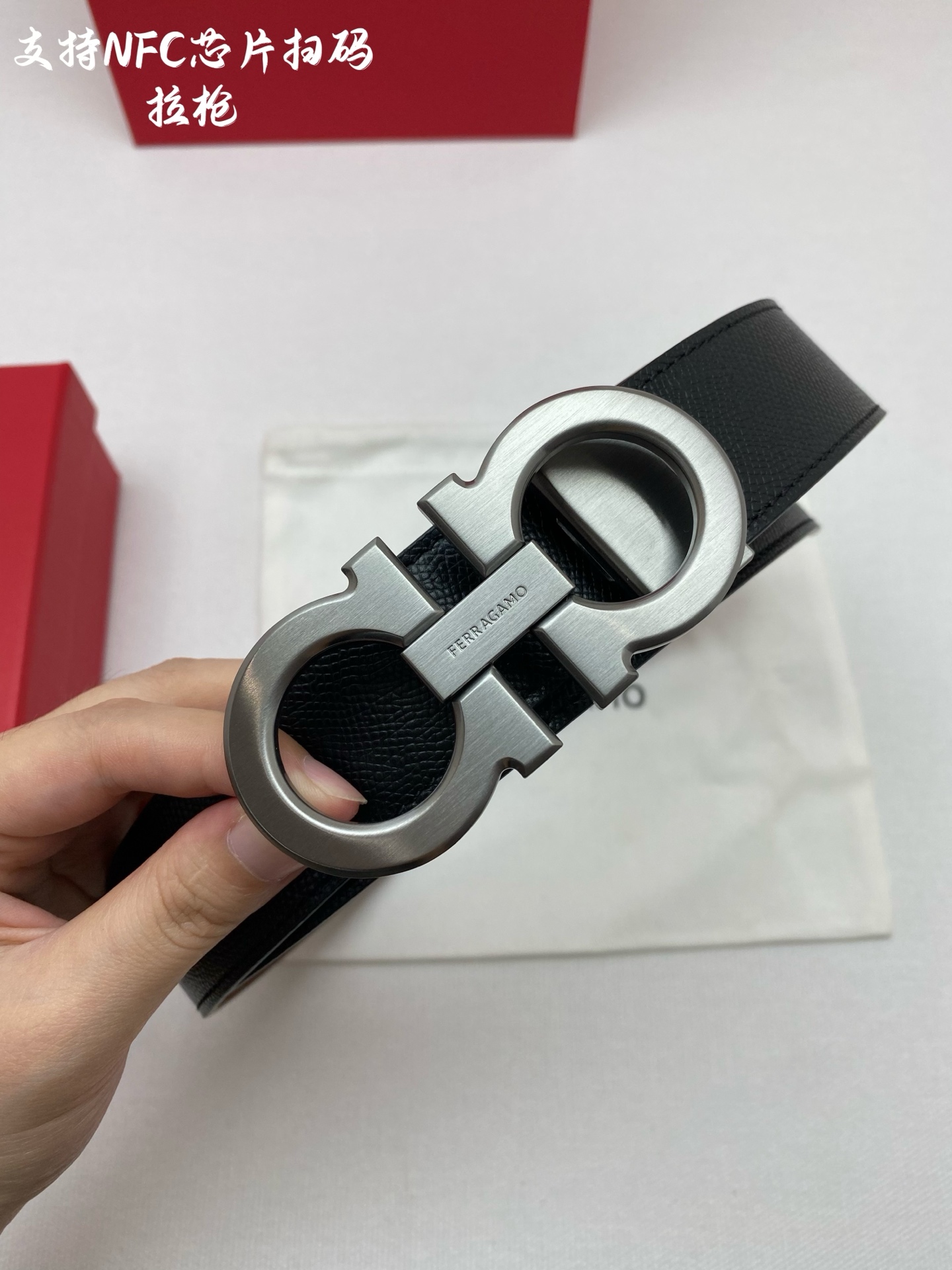 Salvatore Ferragamo Male Leather Belt Cow Leather M