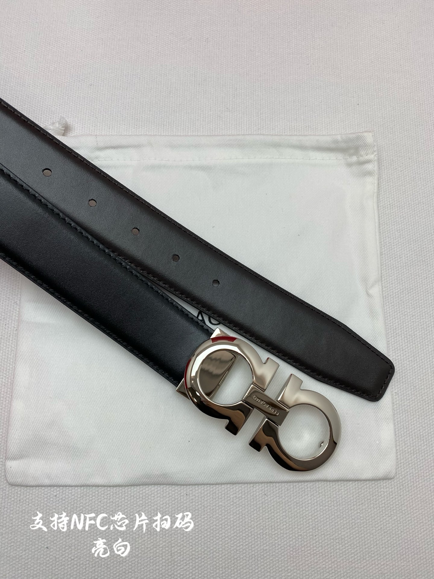 Salvatore Ferragamo Male Leather Belt Cow Leather M