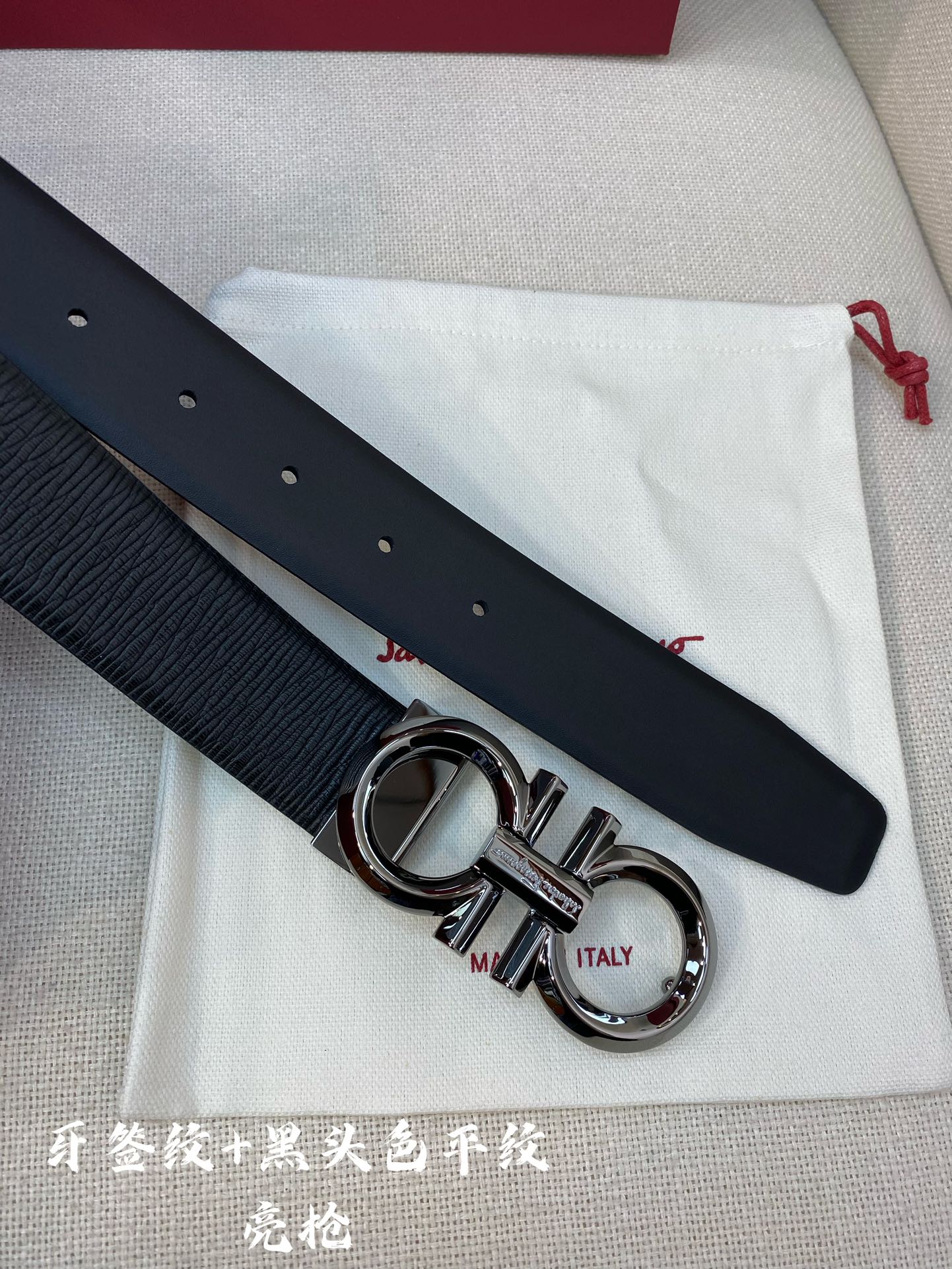 Salvatore Ferragamo Male Leather Belt Cow Leather M