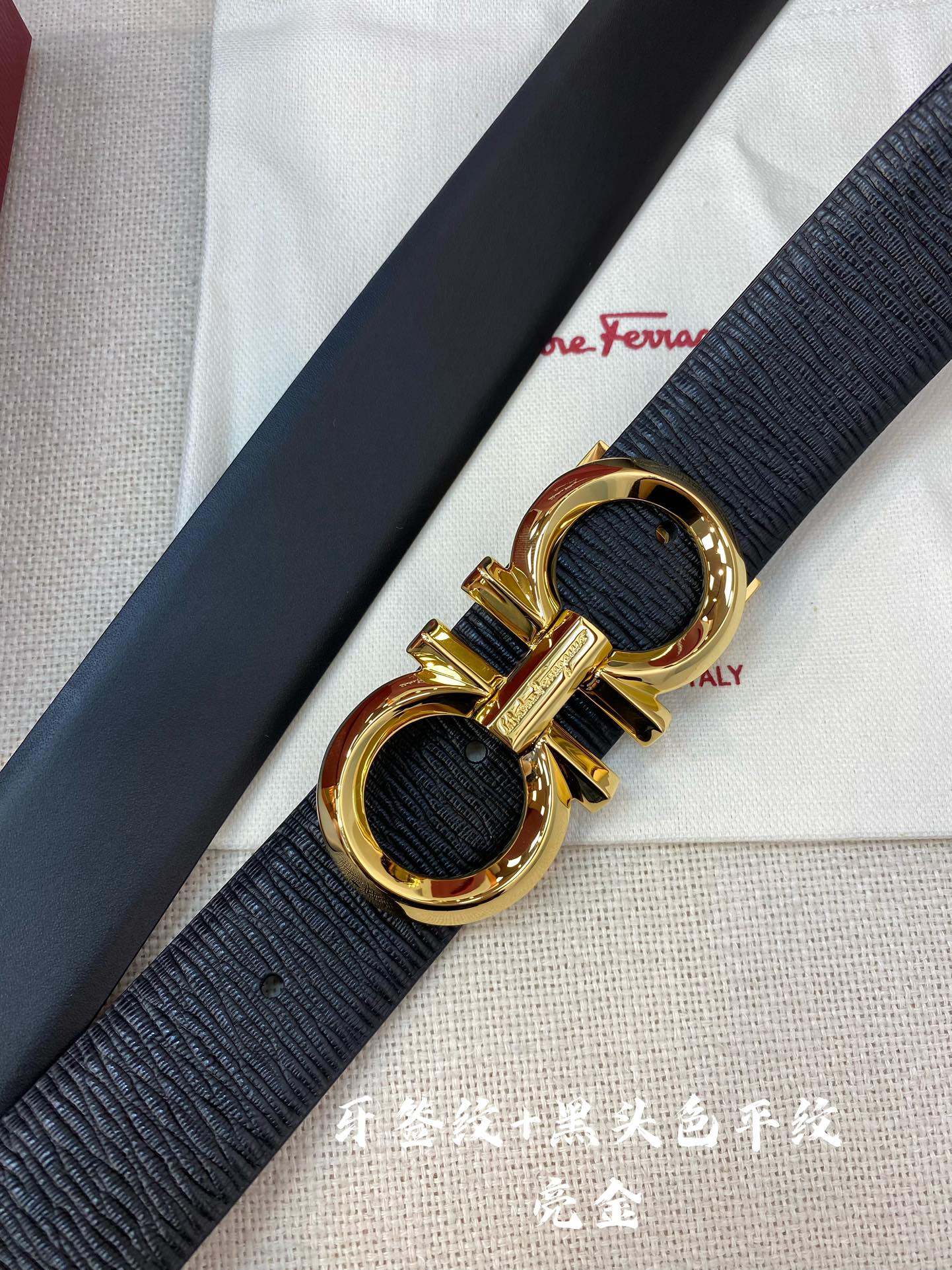 Salvatore Ferragamo Male Leather Belt Cow Leather M